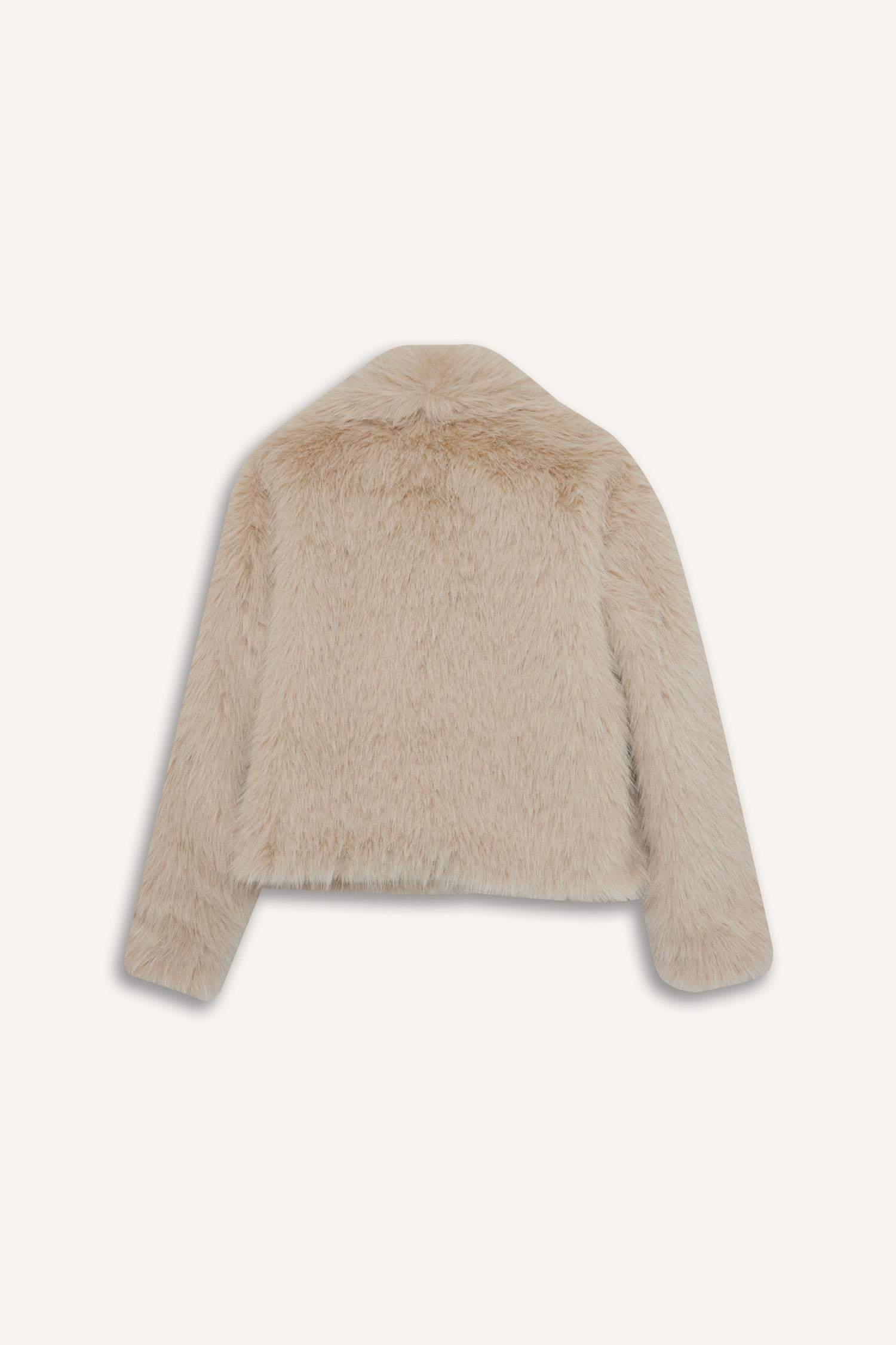 Regular Fit Kısa Suni Kürk 