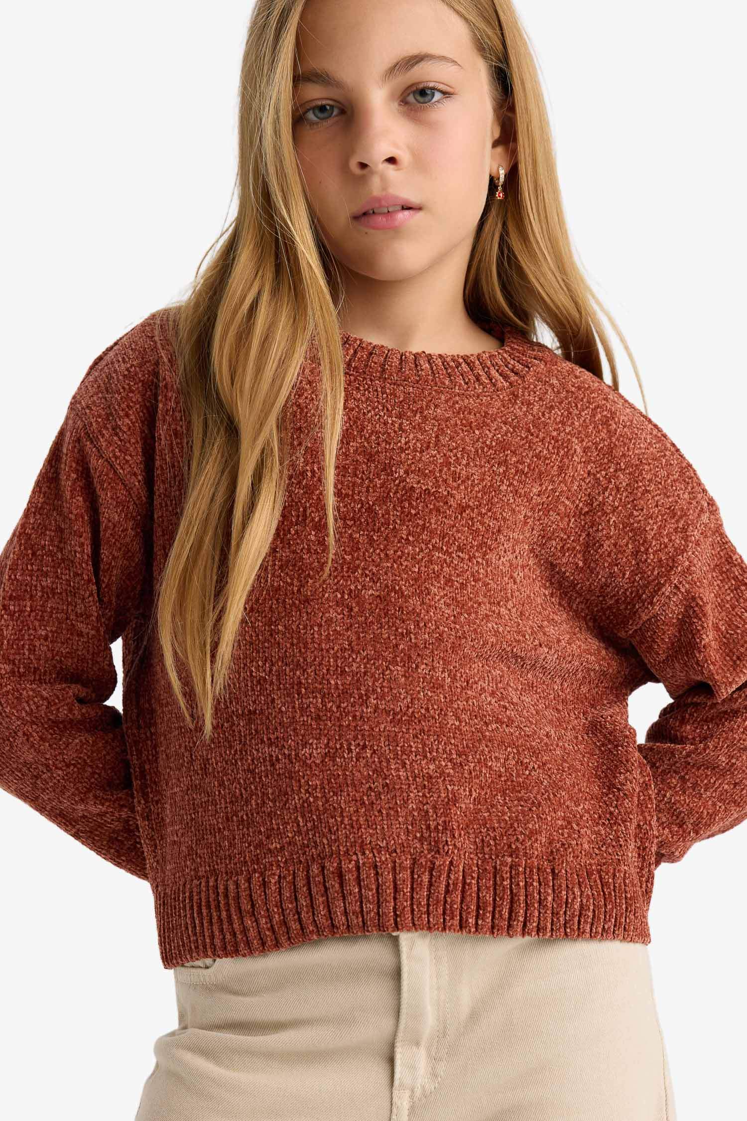 Girl Crew Neck Chenille Knit Pullover