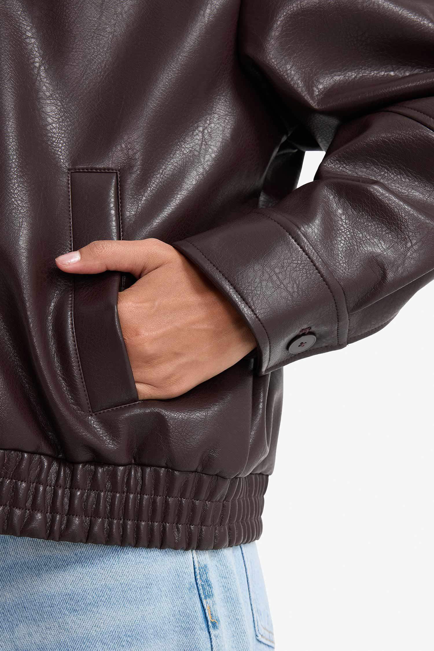 Dad Fit Polo Yaka Fermuarlı Suni Deri Ceket