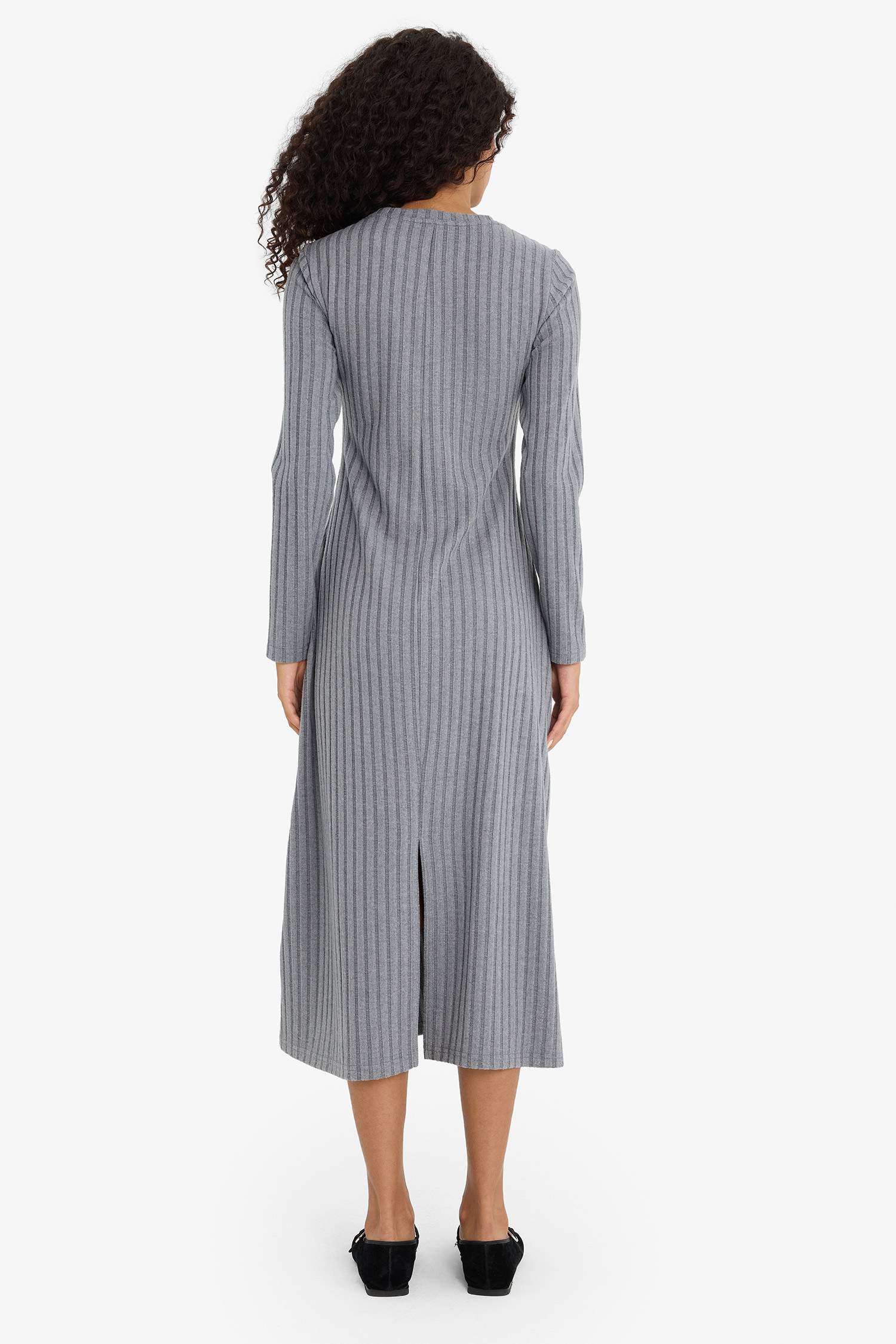 тығыз көйлек с мойын ұзын жеңді Ұзын жеңді трикотаж көйлек