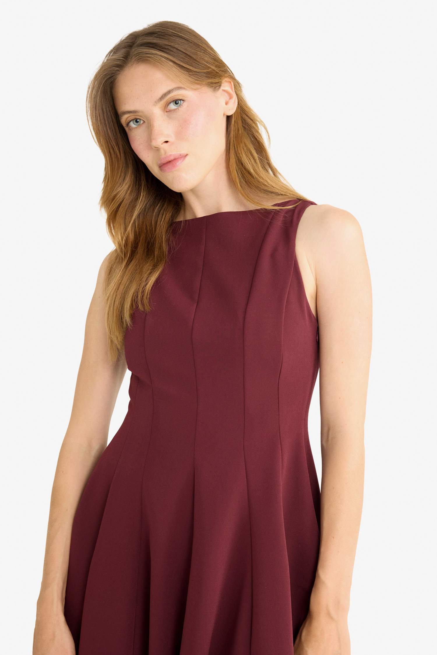 Kayık Yaka Kolsuz Mini Elbise