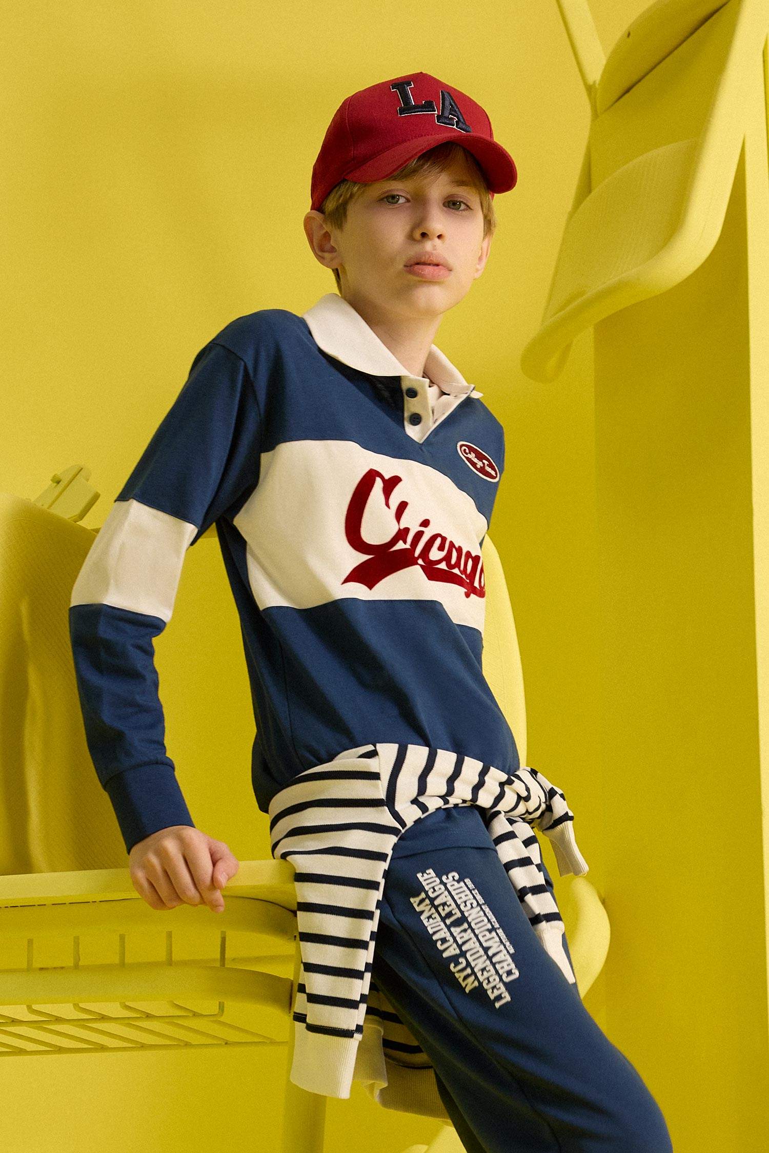 Boy Oversize Fit Embroidered Long Sleeve T-Shirt