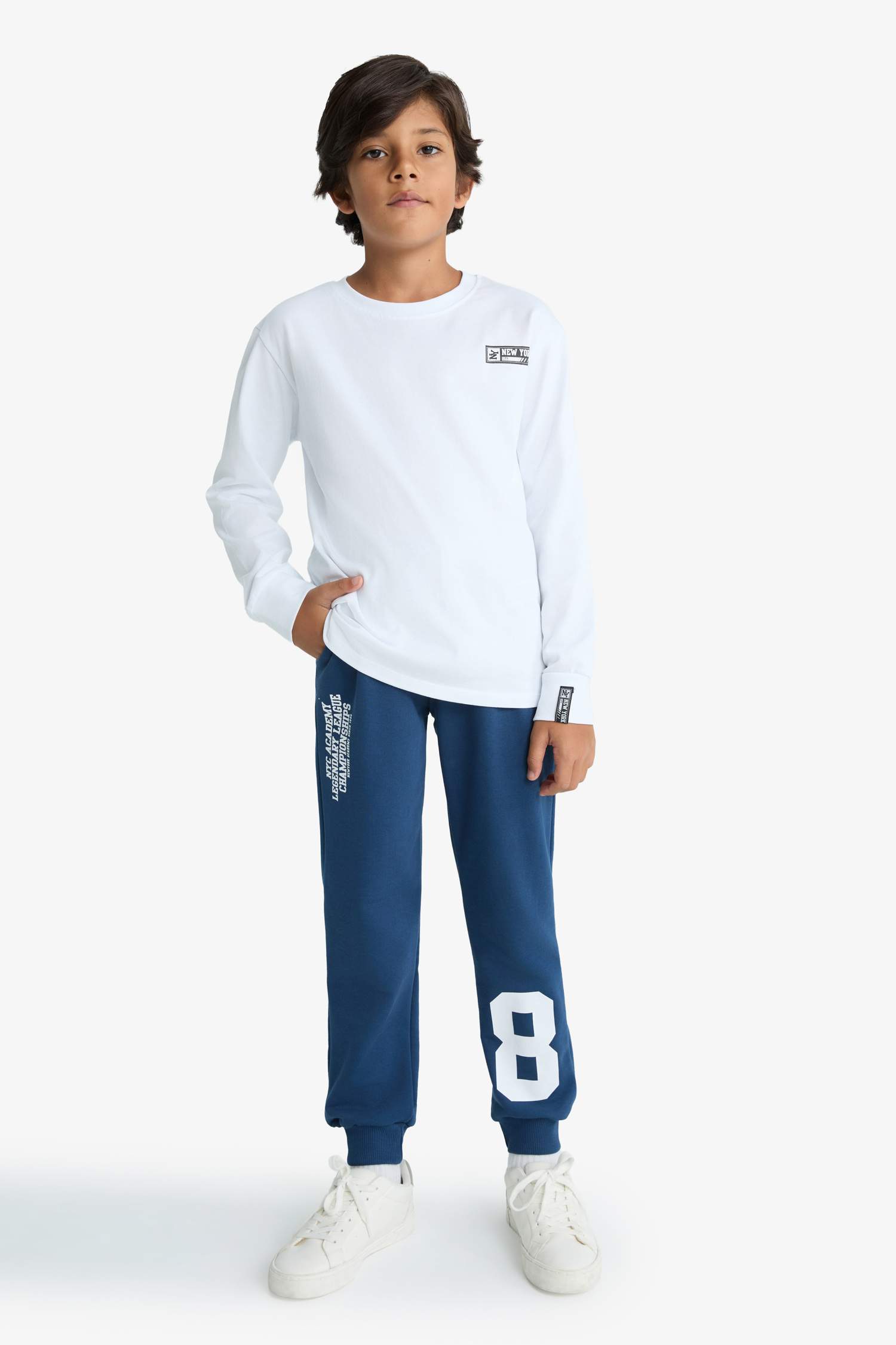 Pantalon de survêtement à taille élastique avec imprimé pour garçon