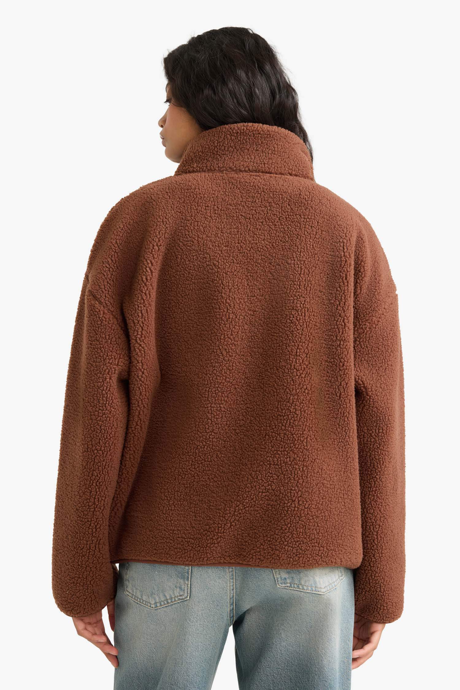 Тонкая Кофта Из Материала Свита С Половиной Молнии