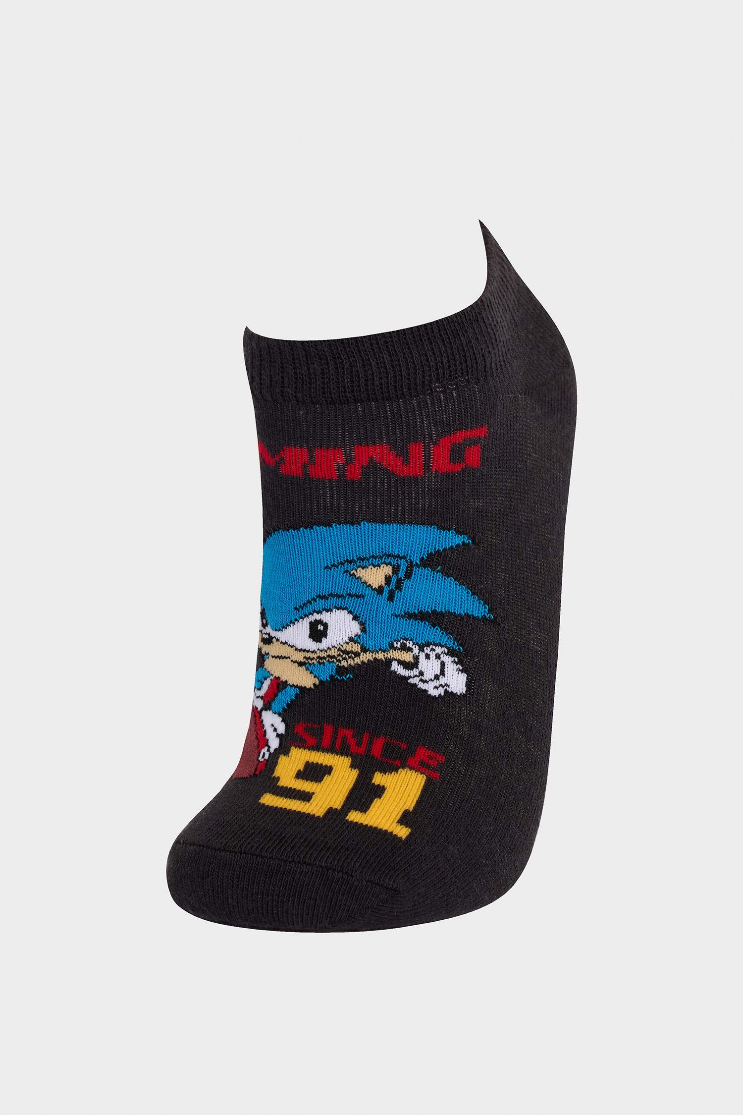 Erkek Çocuk Sonic The Hedgedog: Modern 3'lü Pamuklu Patik Çorap