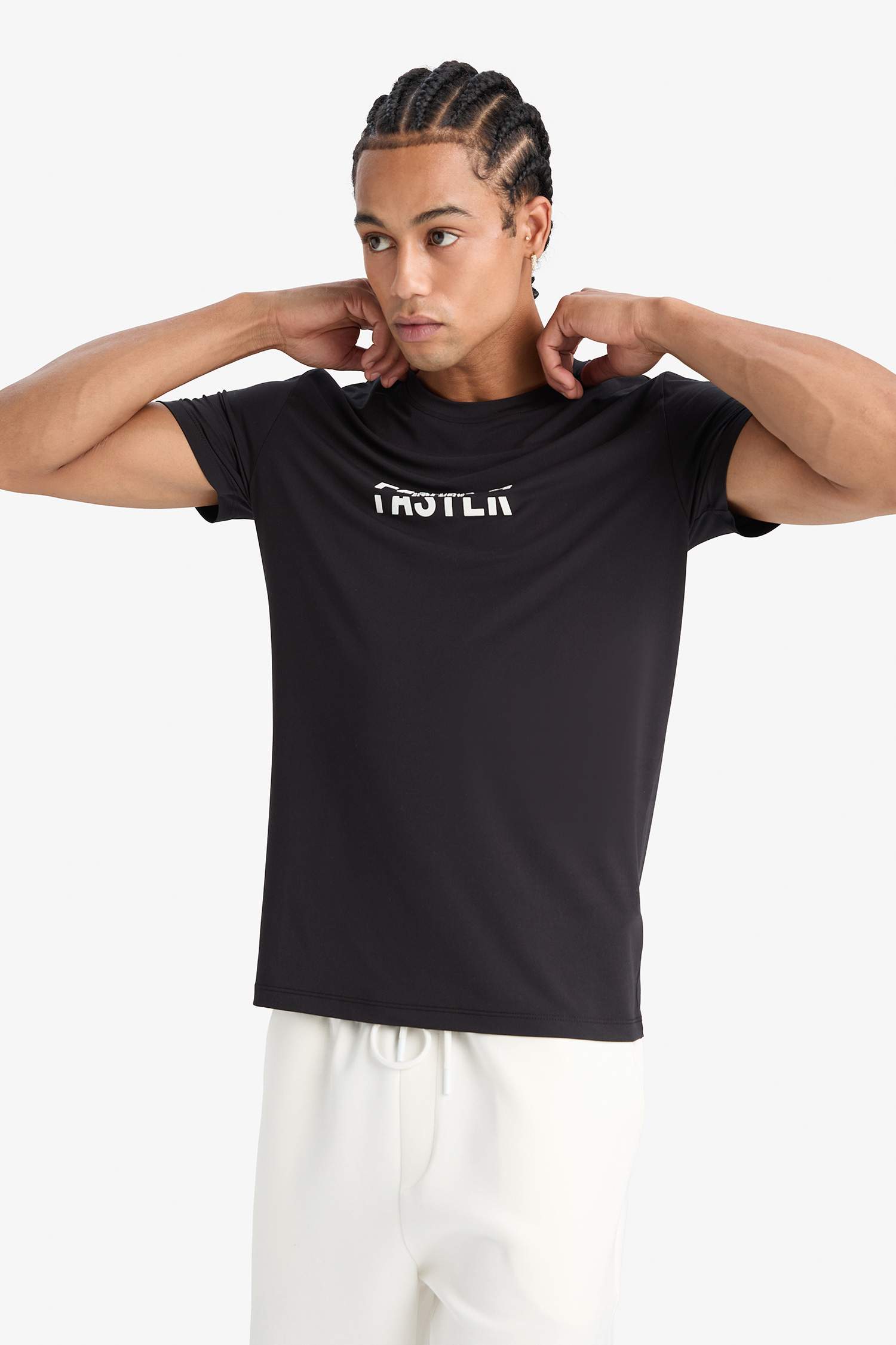 Hızlı Kuruyan Slim Fit Dar Kesim Bisiklet Yaka Baskılı Sporcu Kısa Kollu Tişört