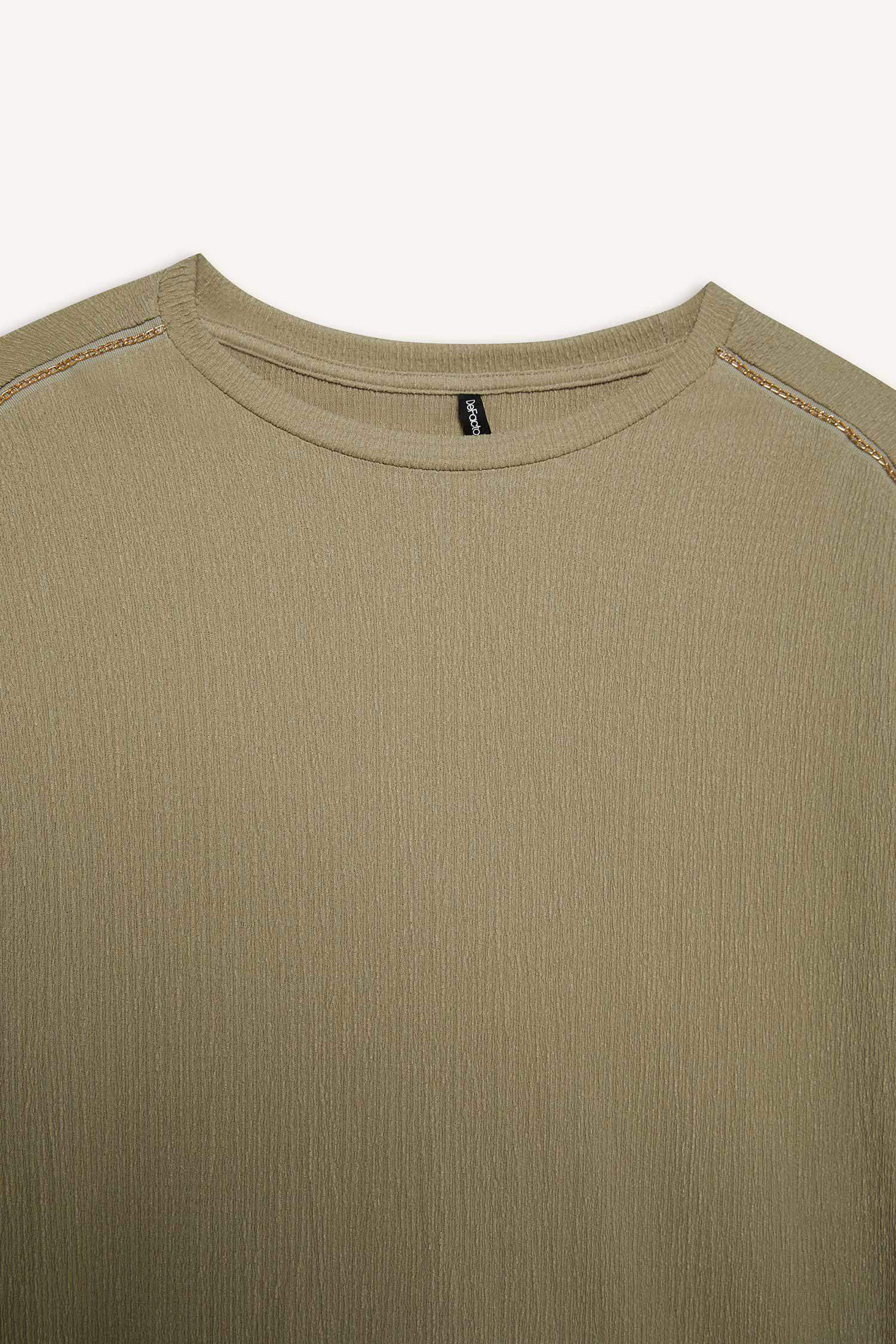 Bisiklet Yaka Bürümcük Kısa Kollu Tişört