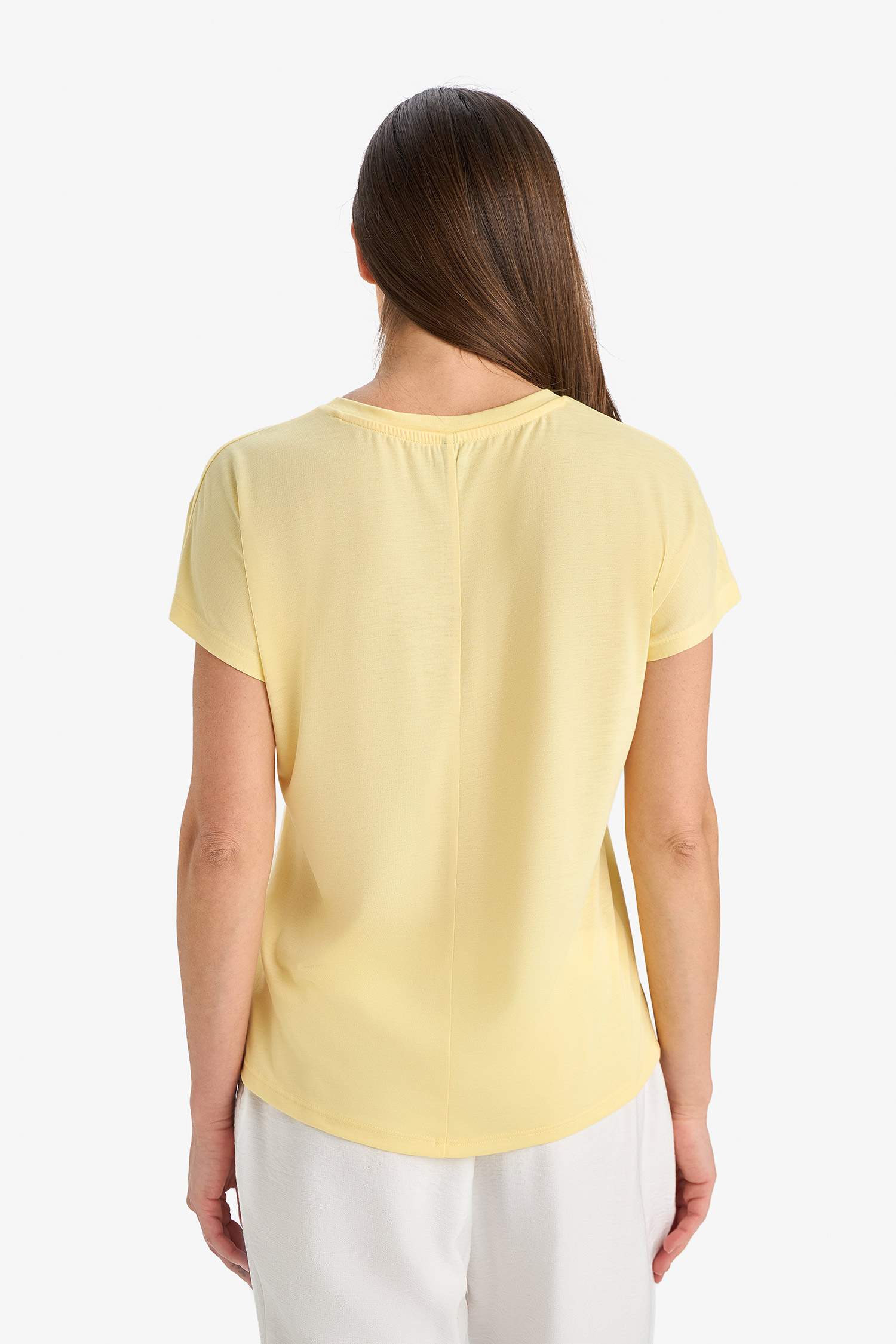 Bisiklet Yaka Basic Düz Kısa Kollu Tişört