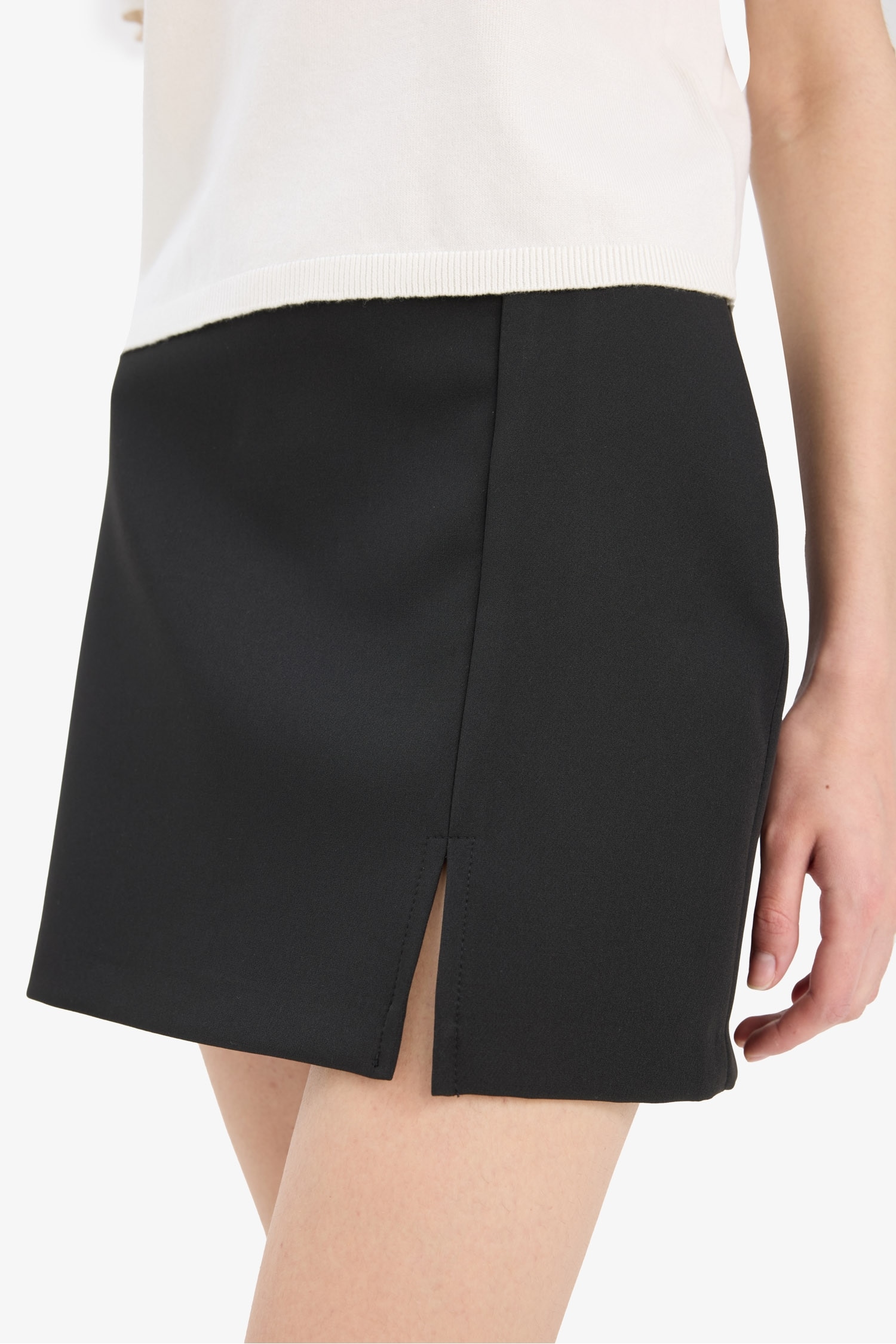 A Kesim Normal Bel Mini Siyah Etek