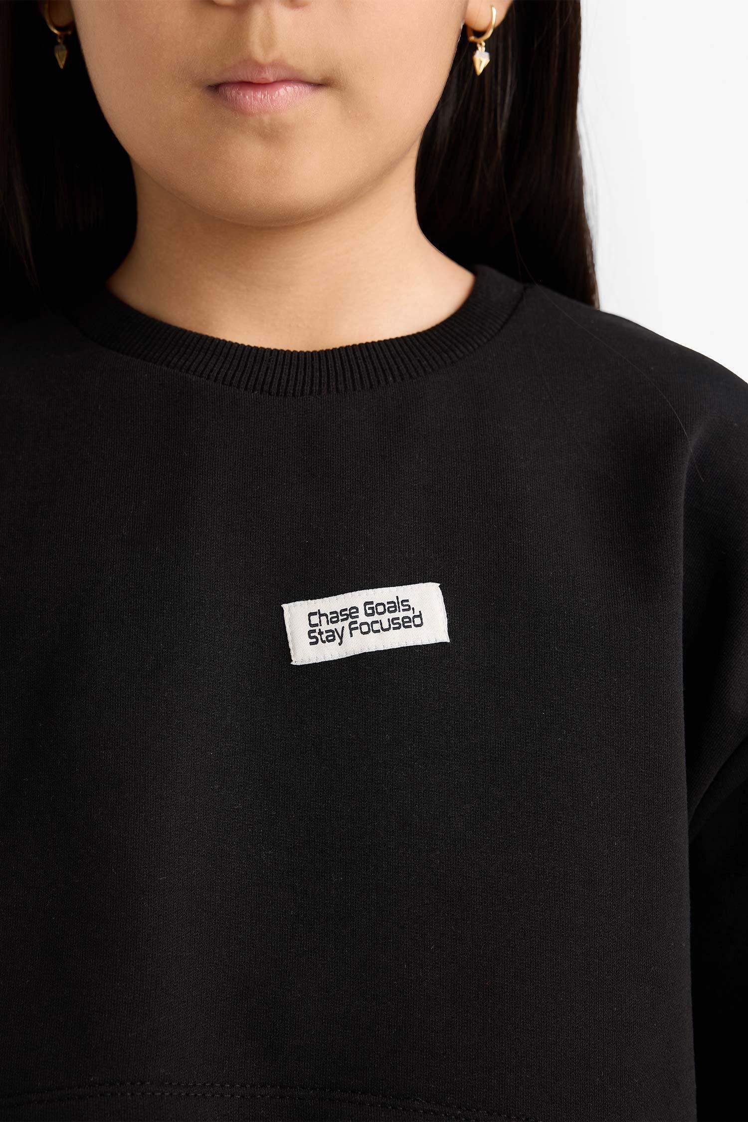 سويت شيرت بناتي رياضي قصة مريحة بياخة مستديرة من قطعتين