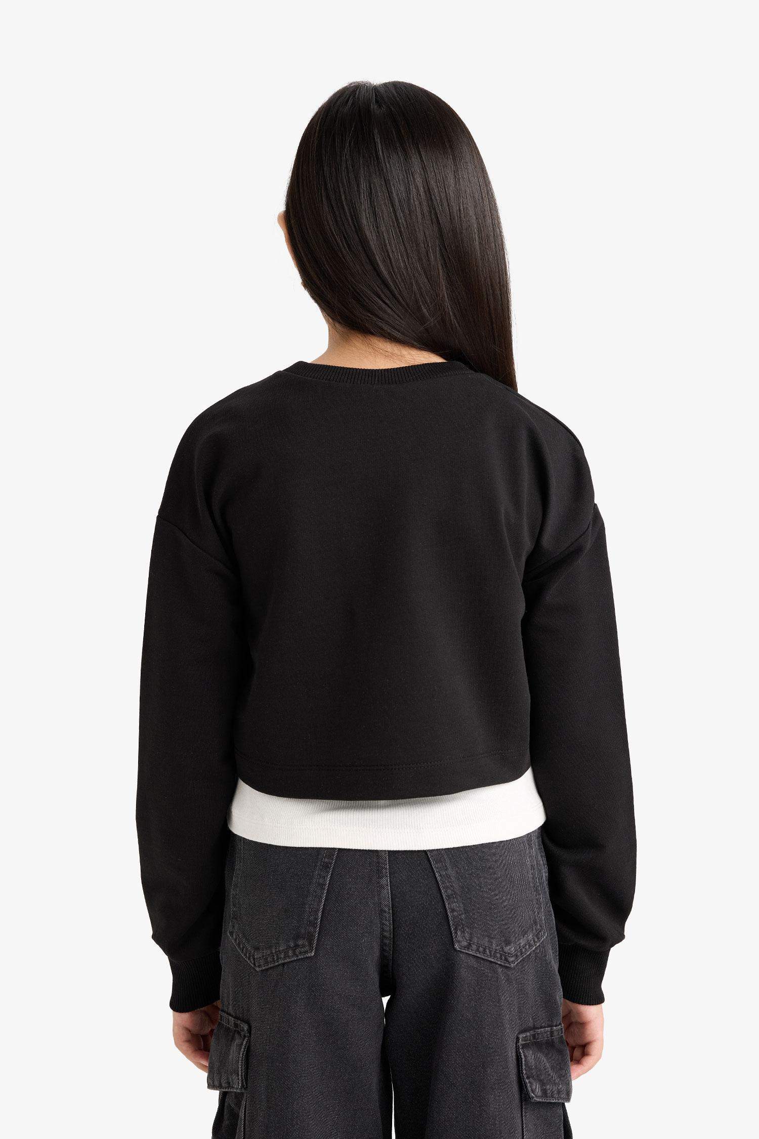 سويت شيرت بناتي رياضي قصة مريحة بياخة مستديرة من قطعتين