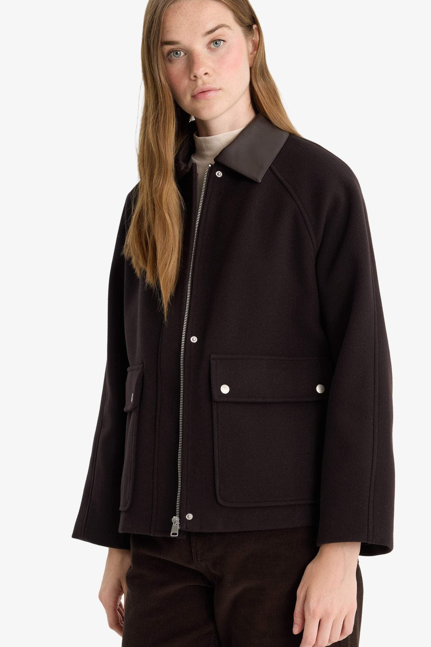 Regular Fit Polo Yaka Fermuarlı Kaşe Mont