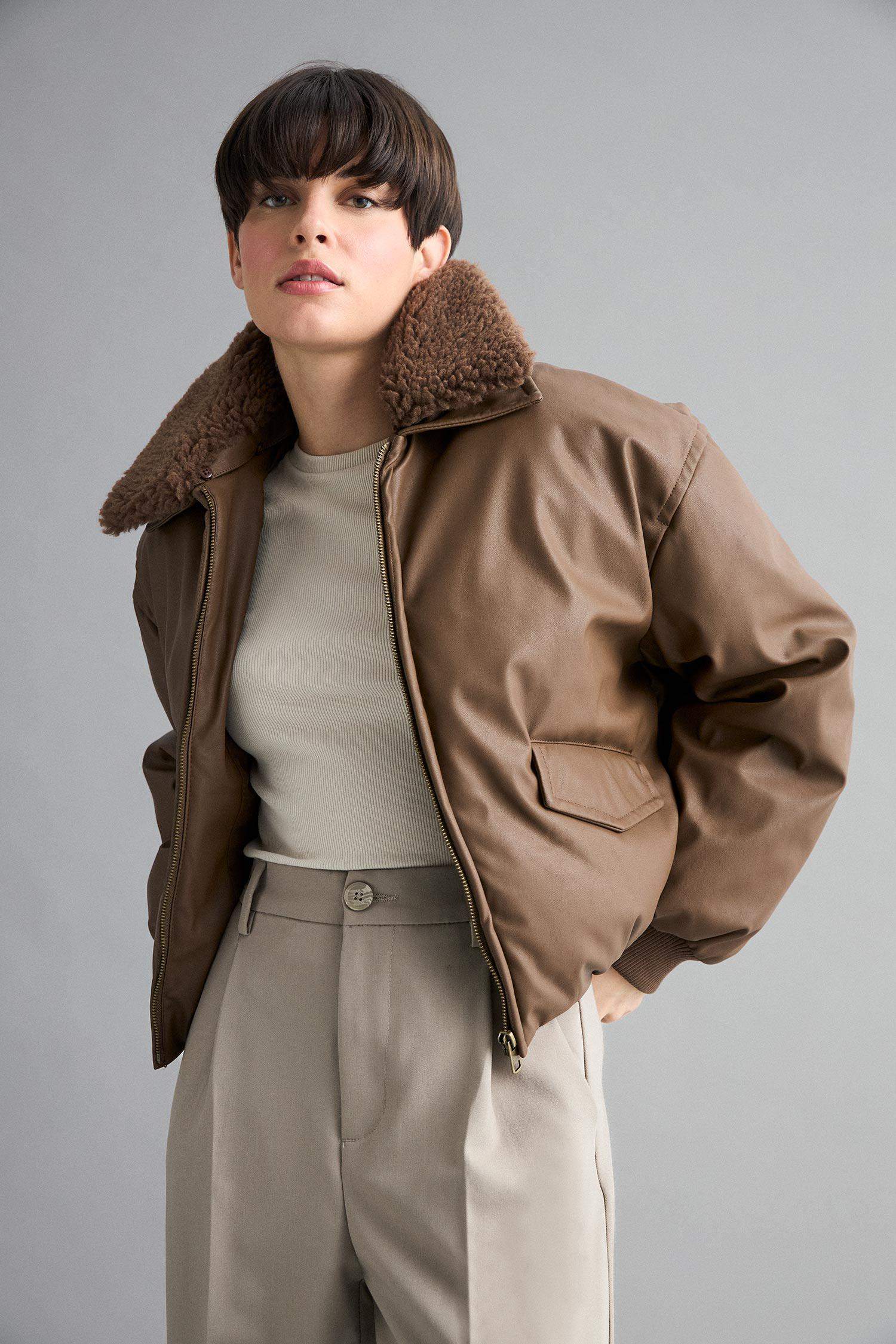 Regular Fit Polo Yaka Suni Deri Mont