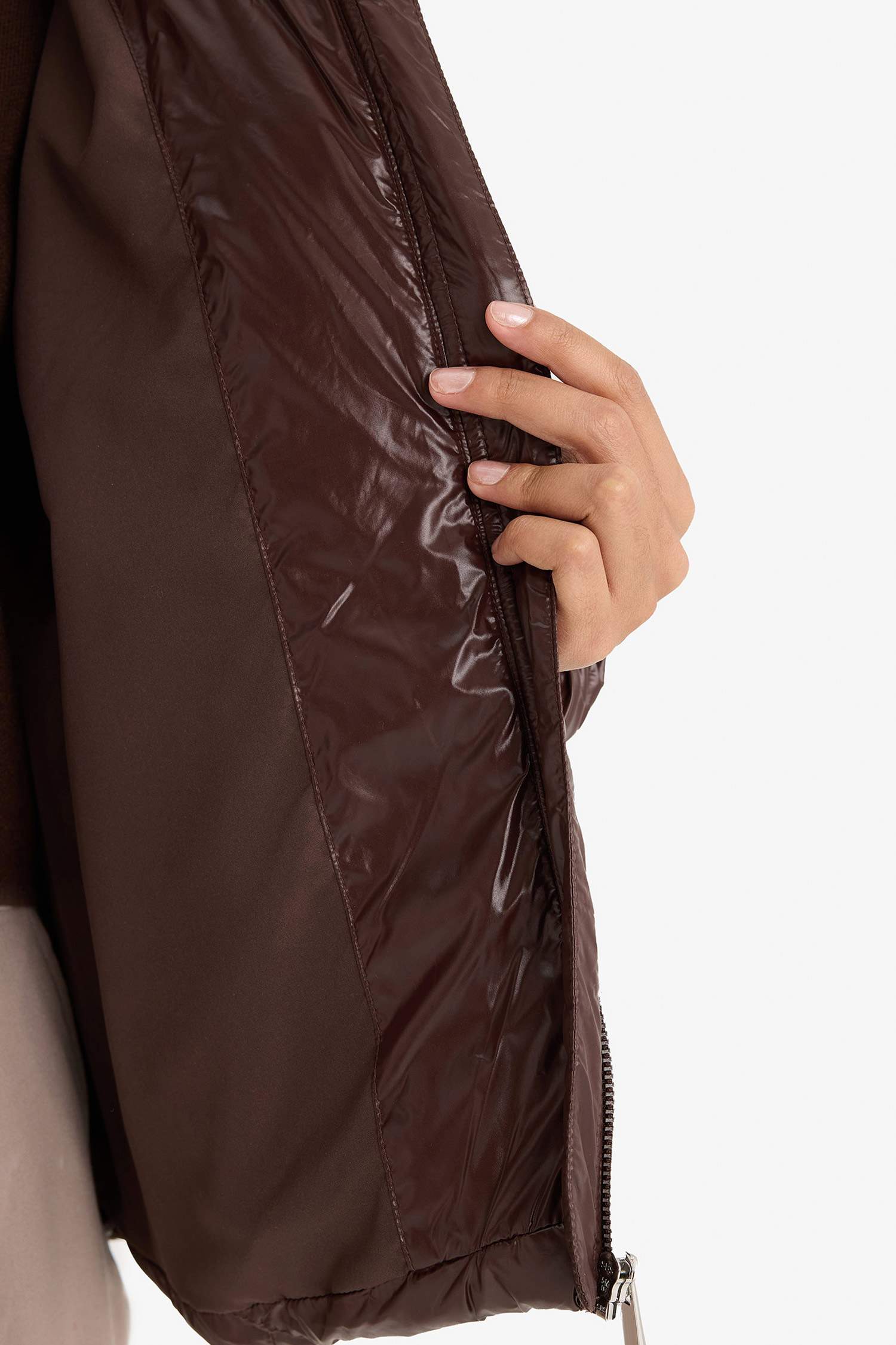 Водонепроницаемая куртка с капюшоном Regular Fit