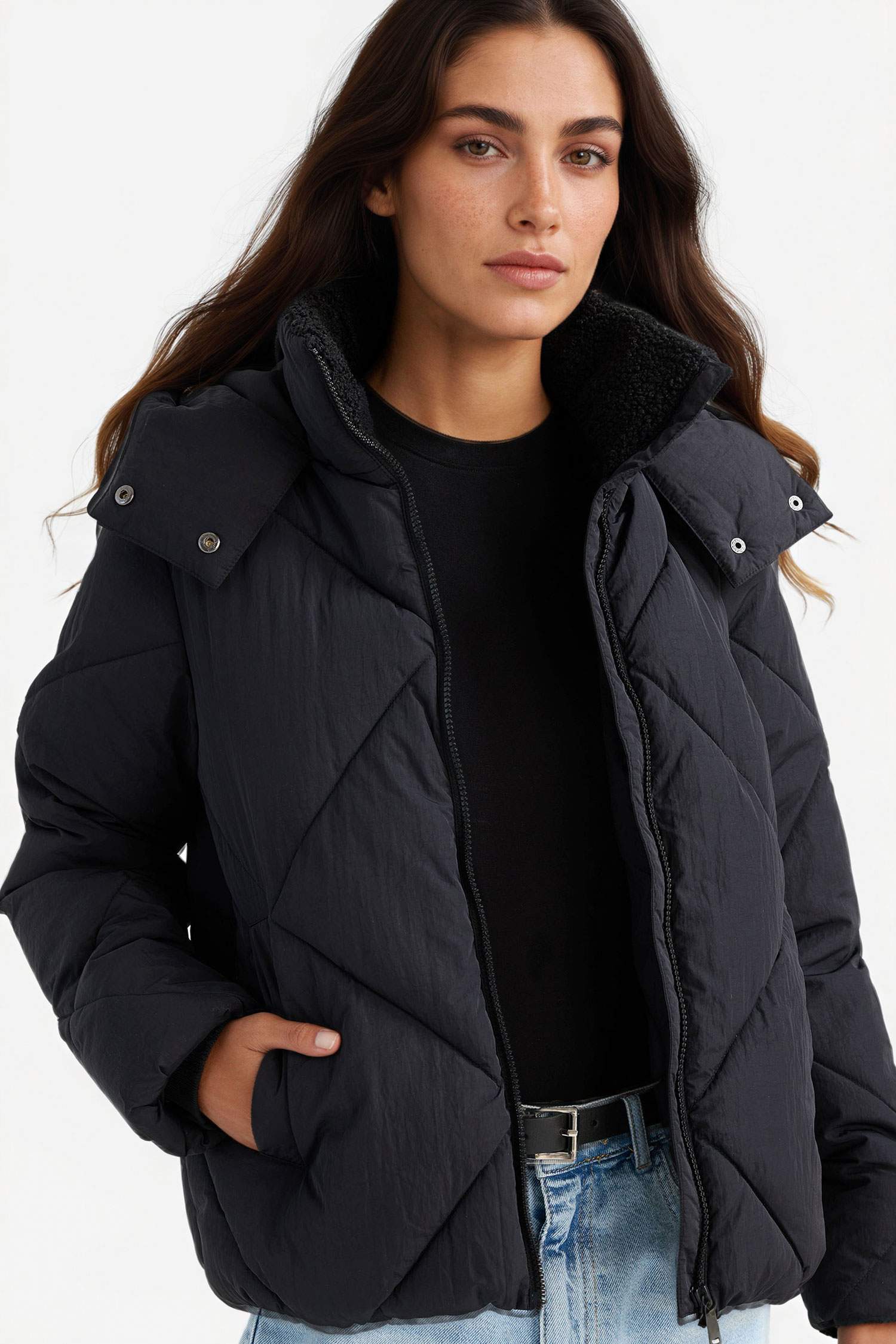 قمصلة نفخ مقاوم للماء قصة عادية مبطن بفرو إصطناعي