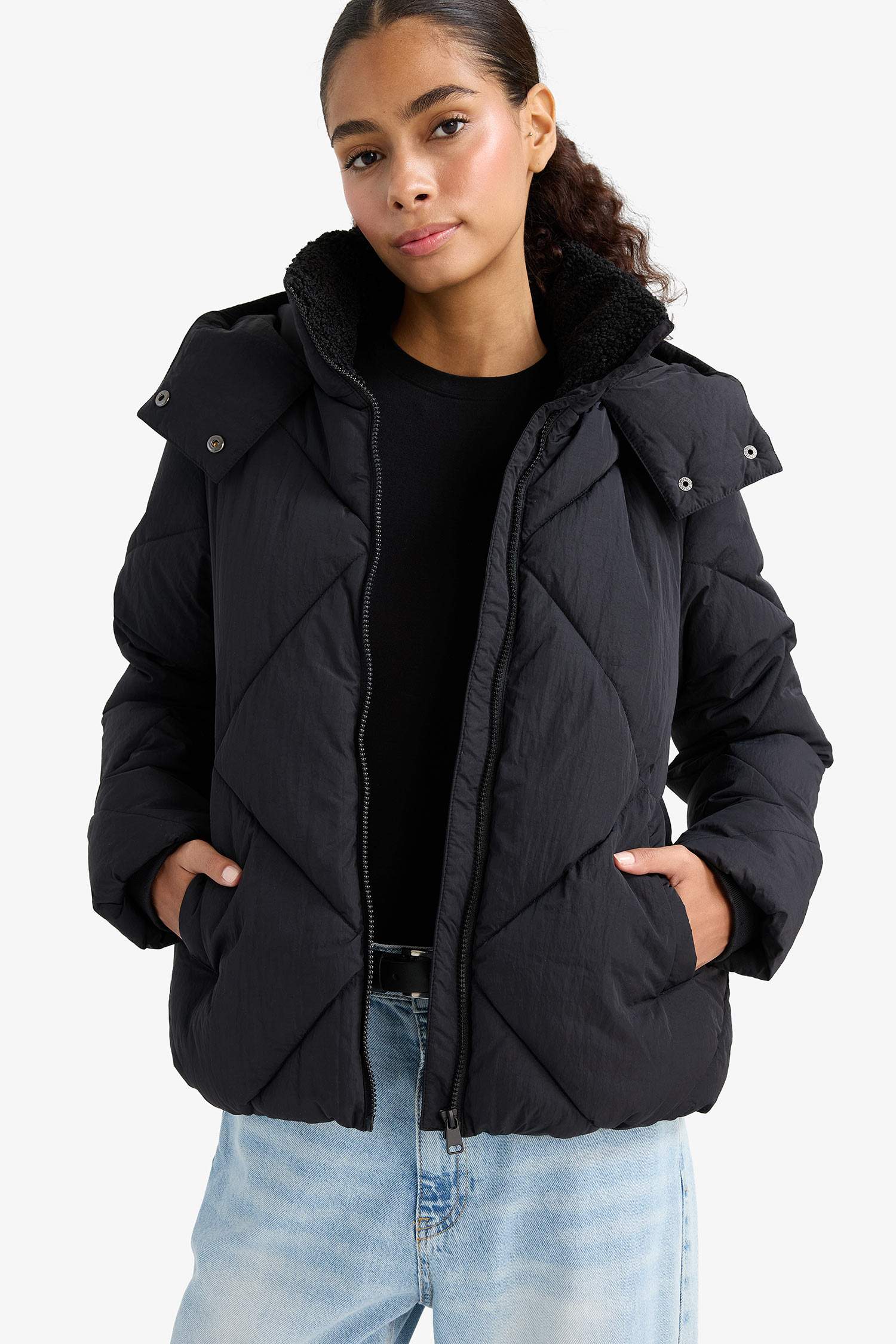 Waterproof Standard Fit Faux Fur Lined Puffer Jacket