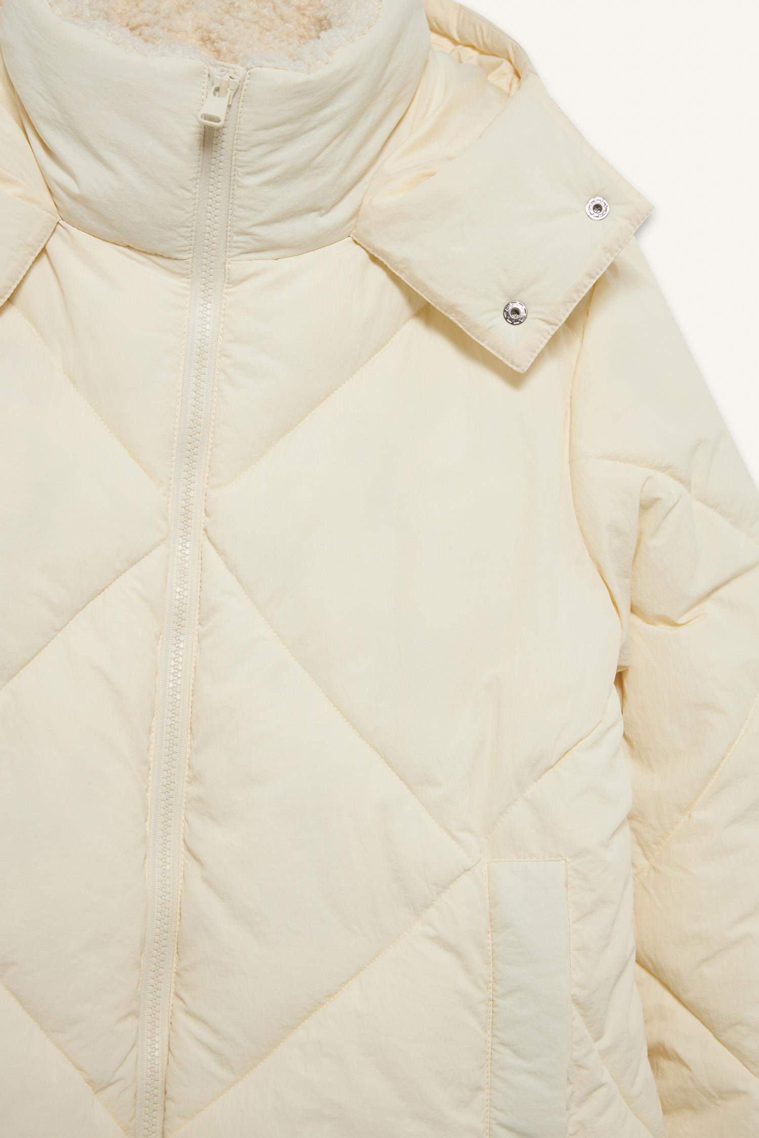 Водонепроницаемая куртка стандартного кроя с подкладкой из искусственного меха