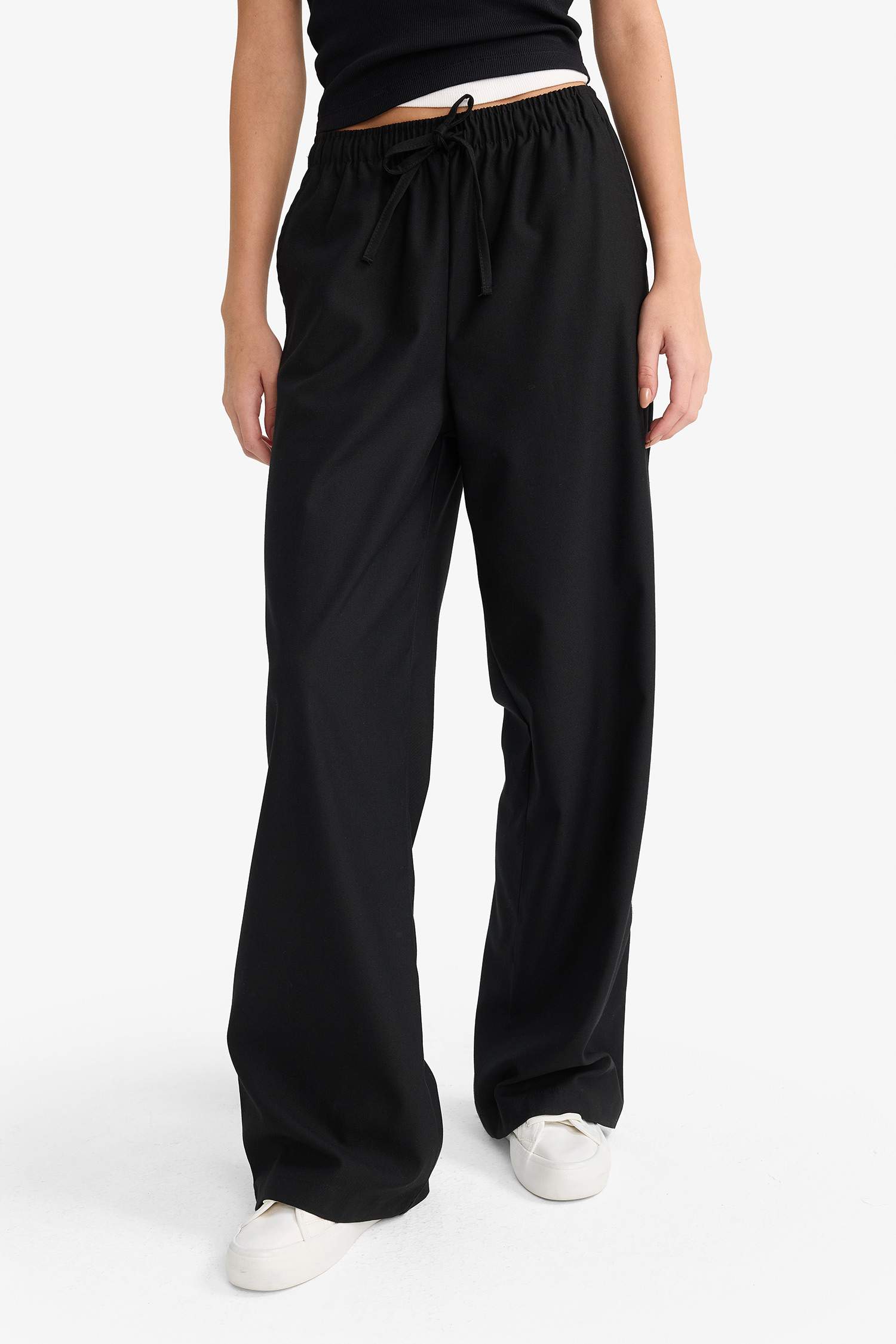 Wide Leg Trousers