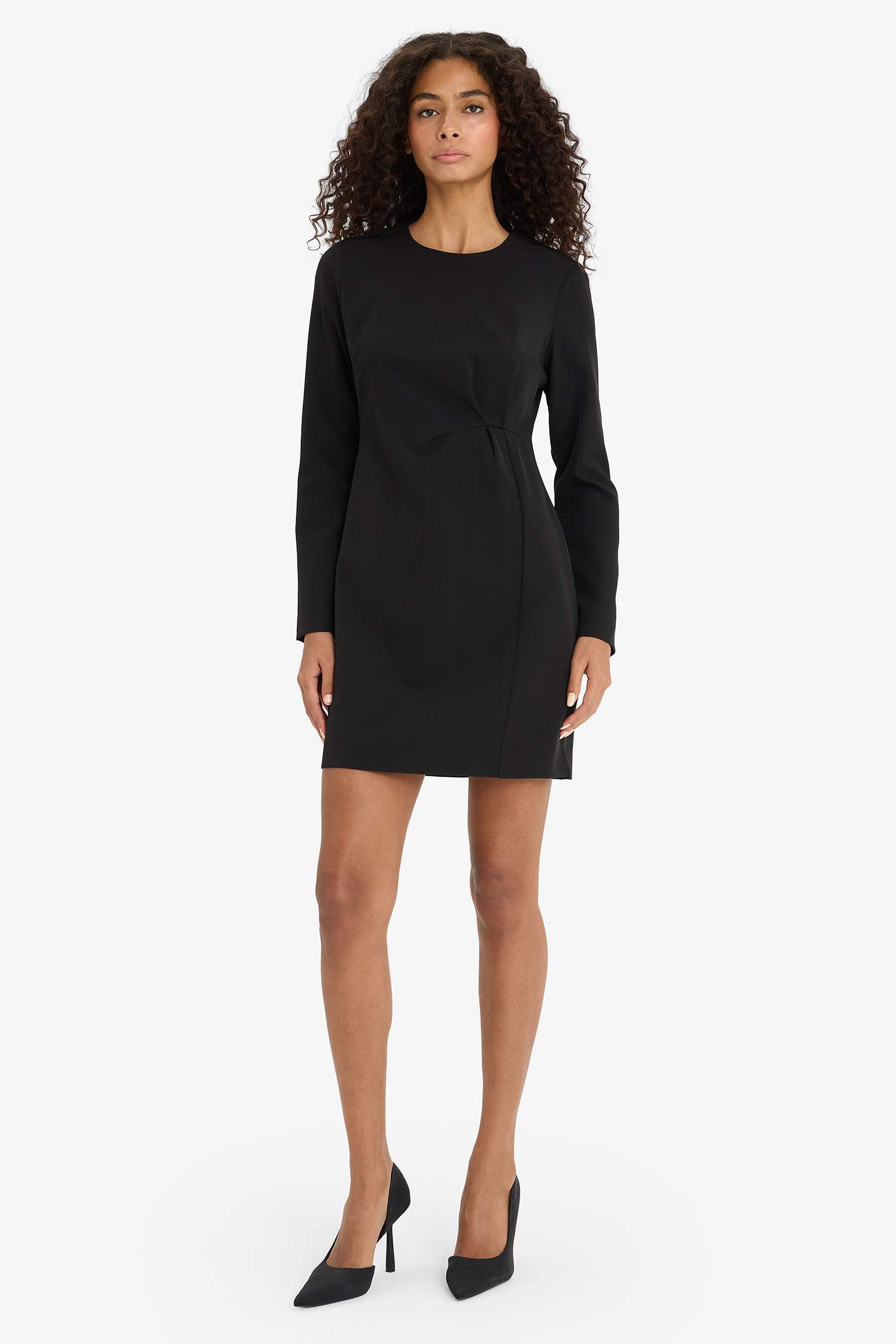 Robe à manches longues et col rond Coupe régulière