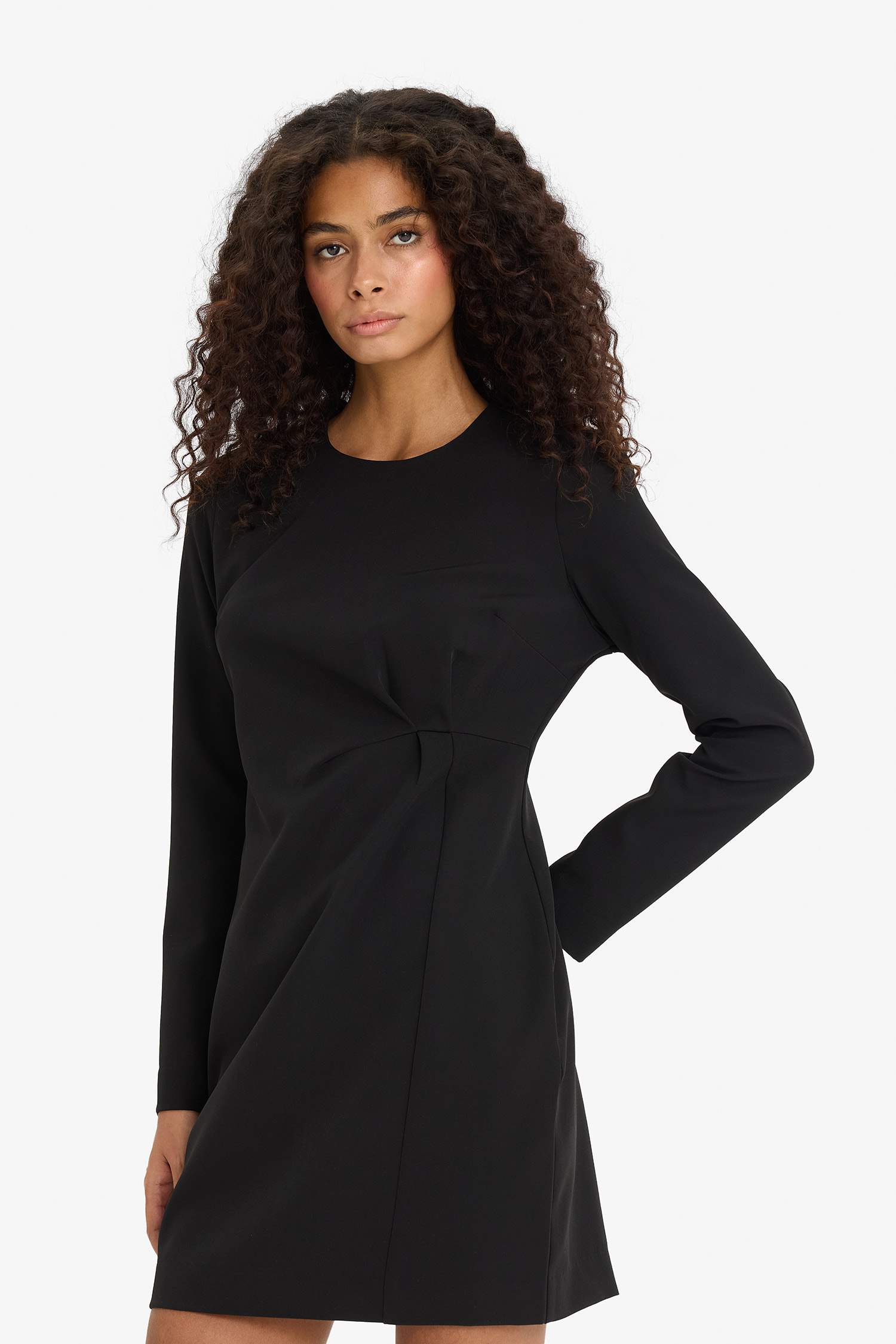 Robe à manches longues et col rond Coupe régulière