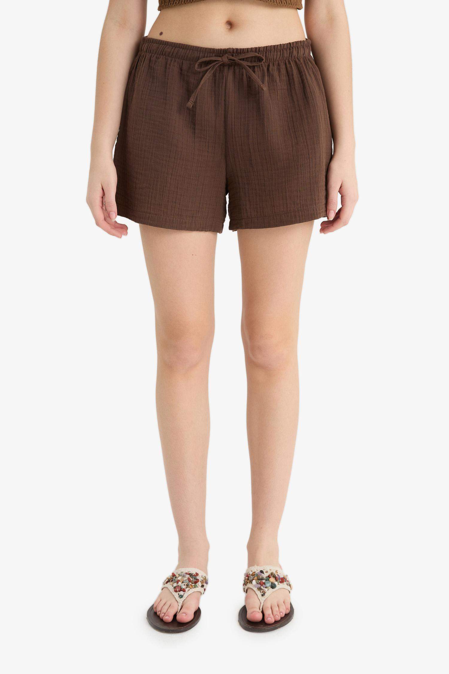 A Cut Muslin Normal Waist Short Leg Shorts