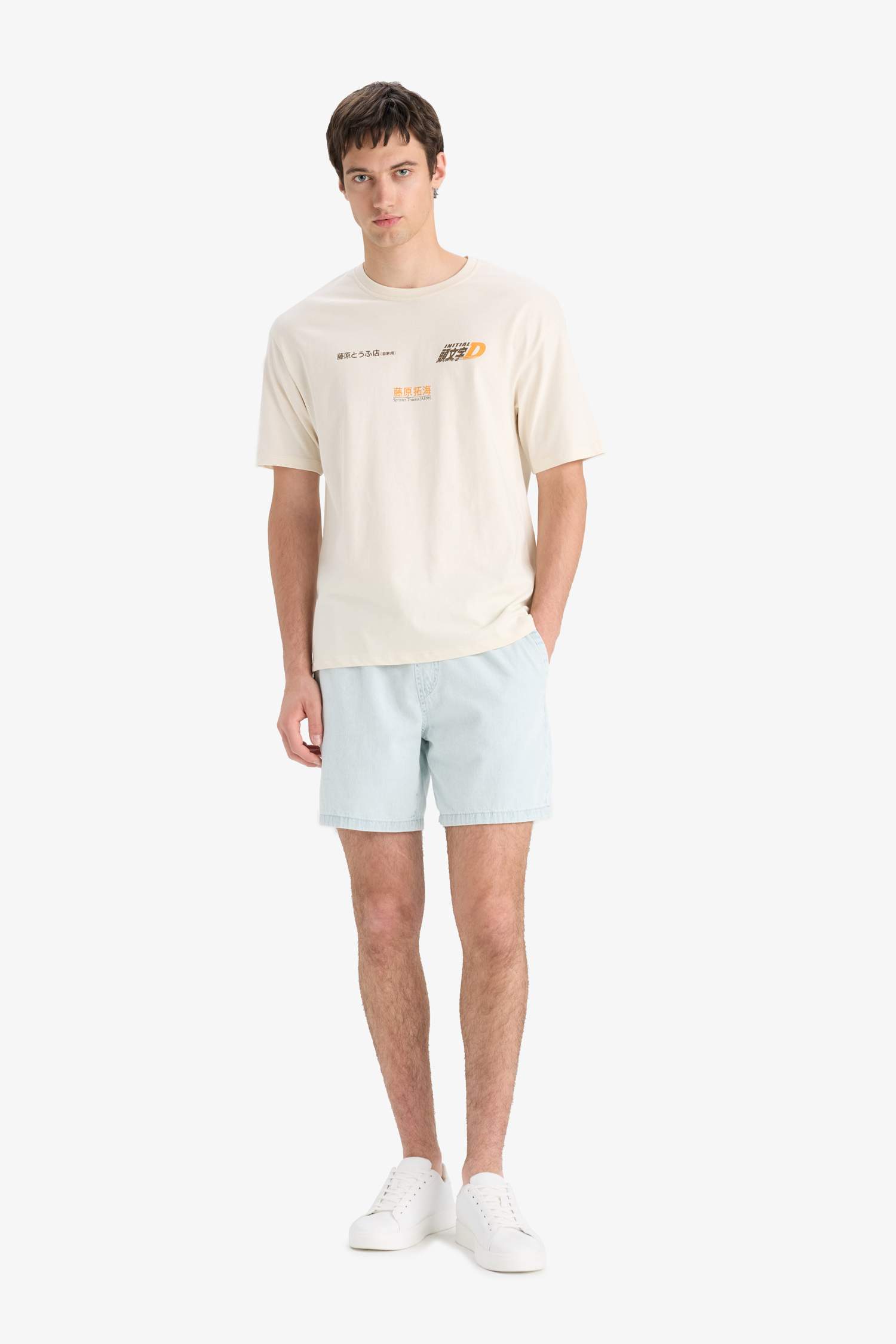 %100 Pamuk Initial D Boxy Fit Bisiklet Yaka Sırt Baskılı Kısa Kollu Tişört