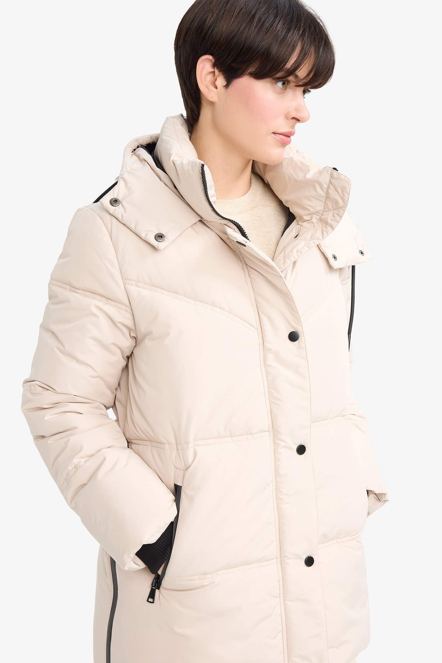 бас киімді Пальто