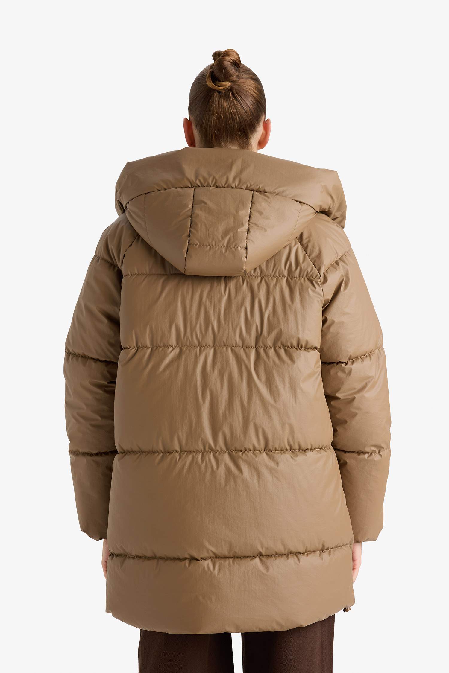 бас киімді Пальто