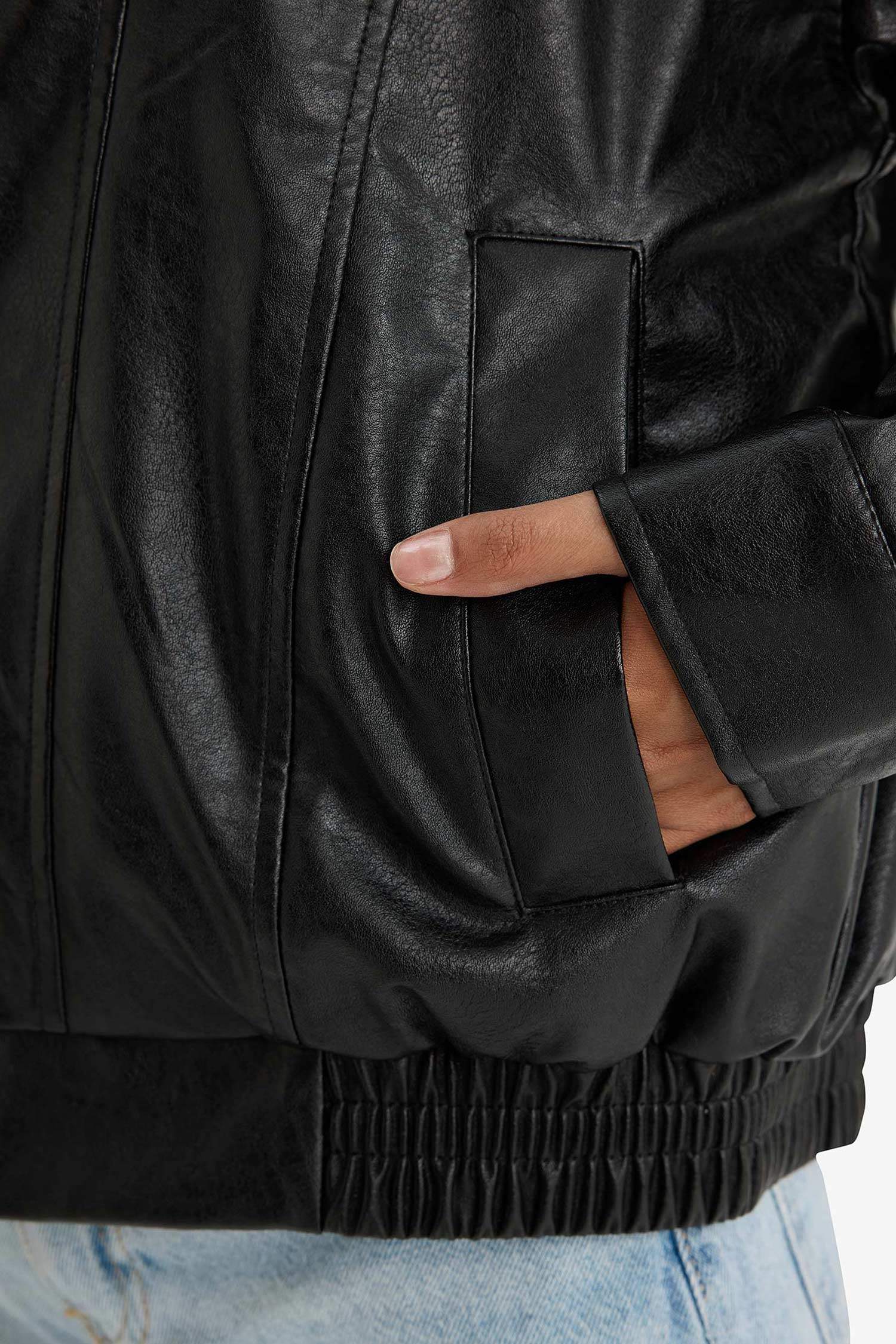 جاكيت جلد صناعي داد فيت بياخة بولو