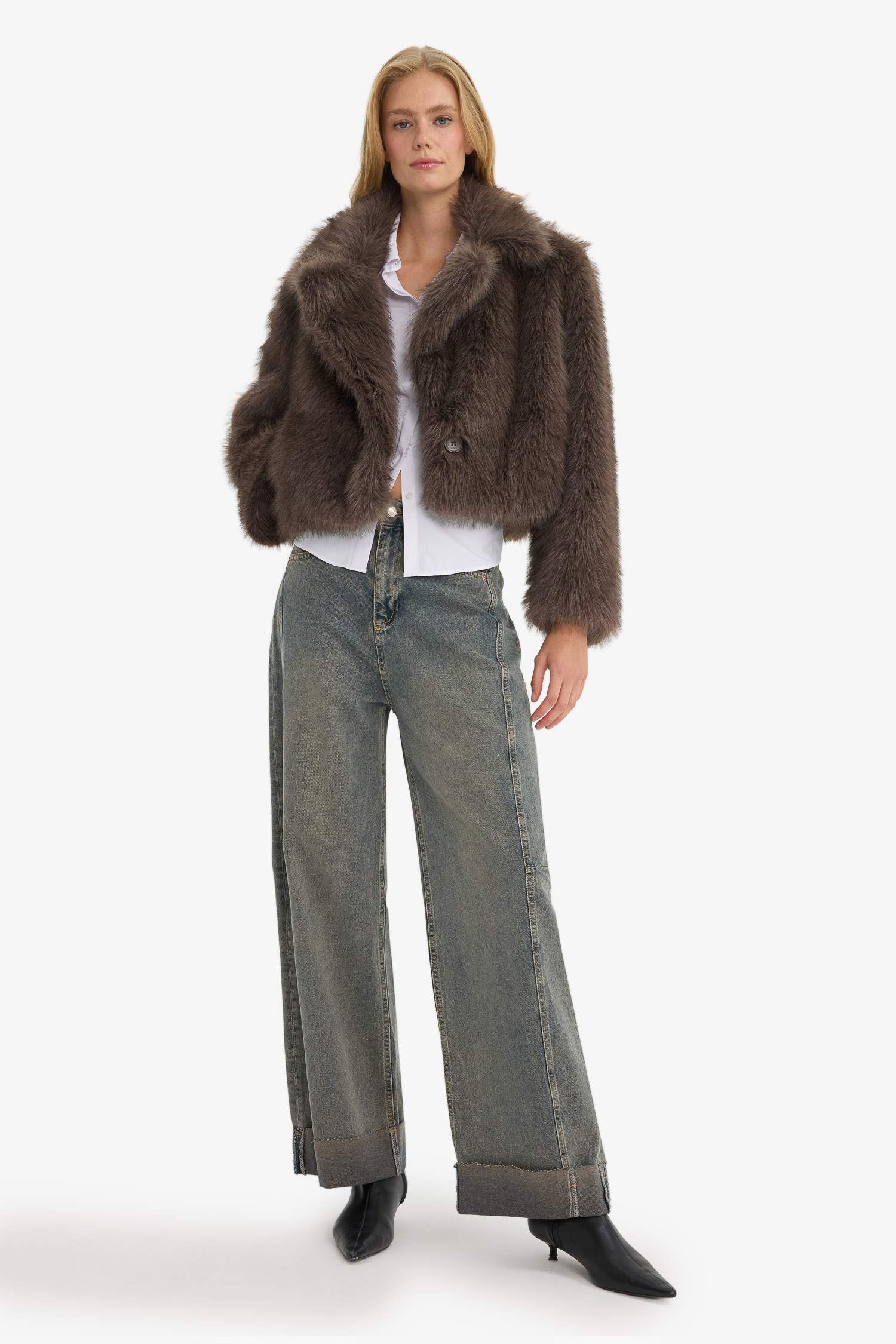Regular Fit Short Faux Fur Jacket
