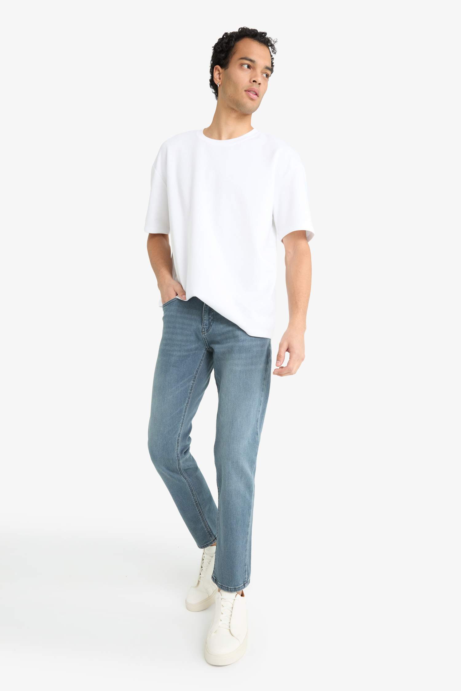 سروال جينز بيدرو سليم فيت بساق ضيق