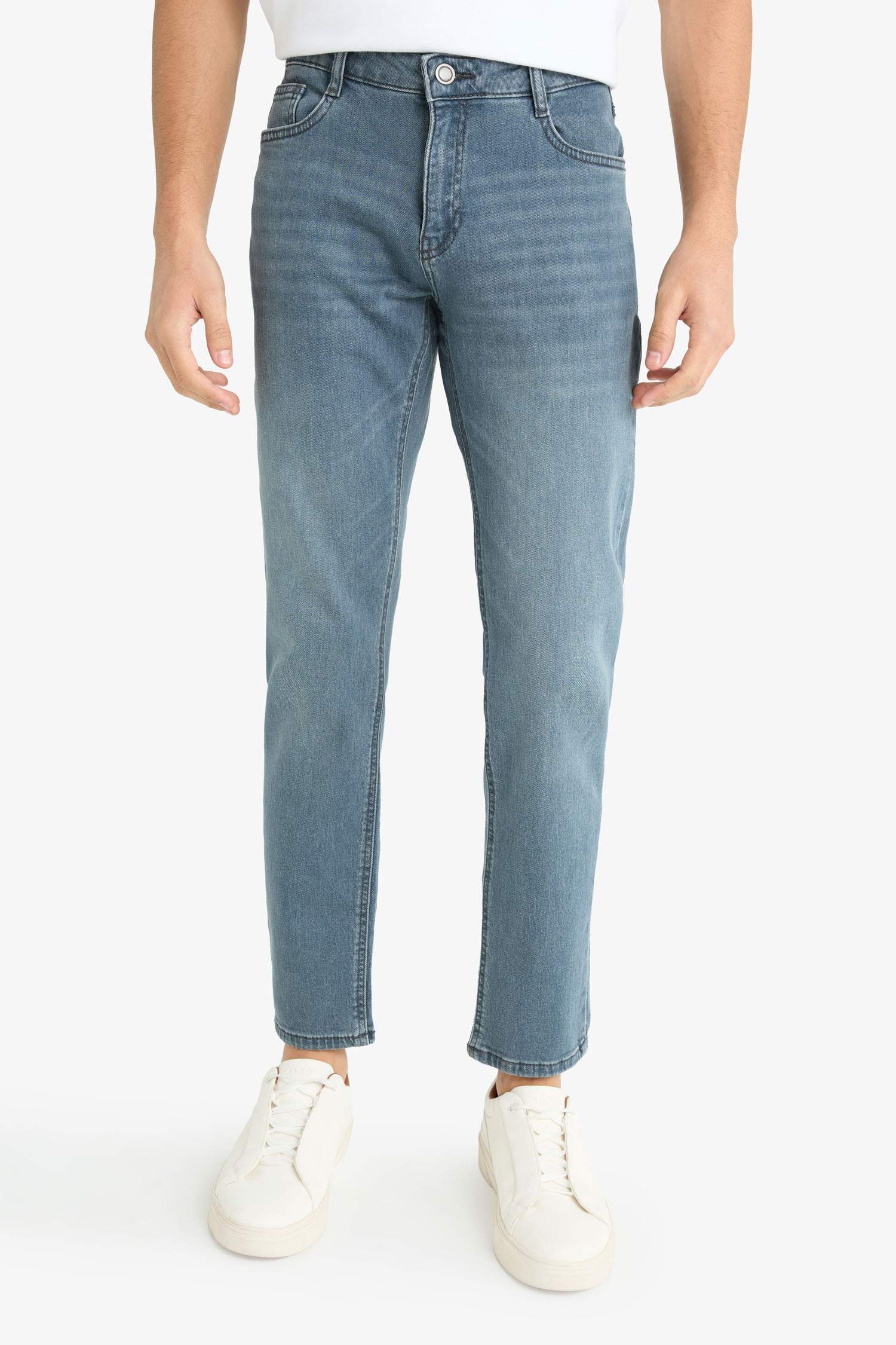 سروال جينز بيدرو سليم فيت بساق ضيق