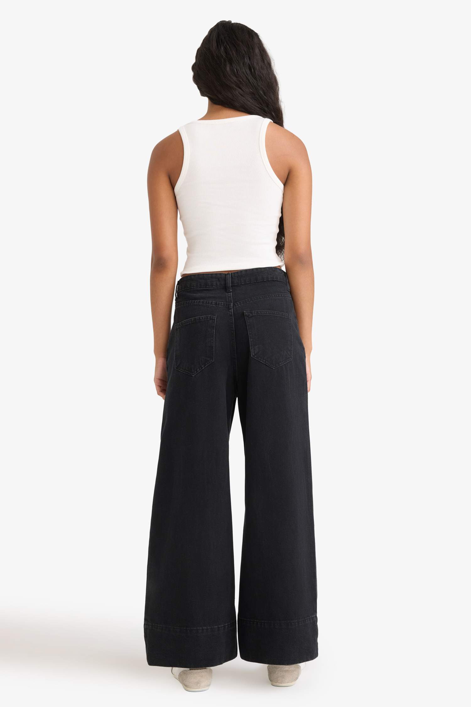 Kısa Geniş Paça Yüksek Bel Bilek Boy Jean Pantolon