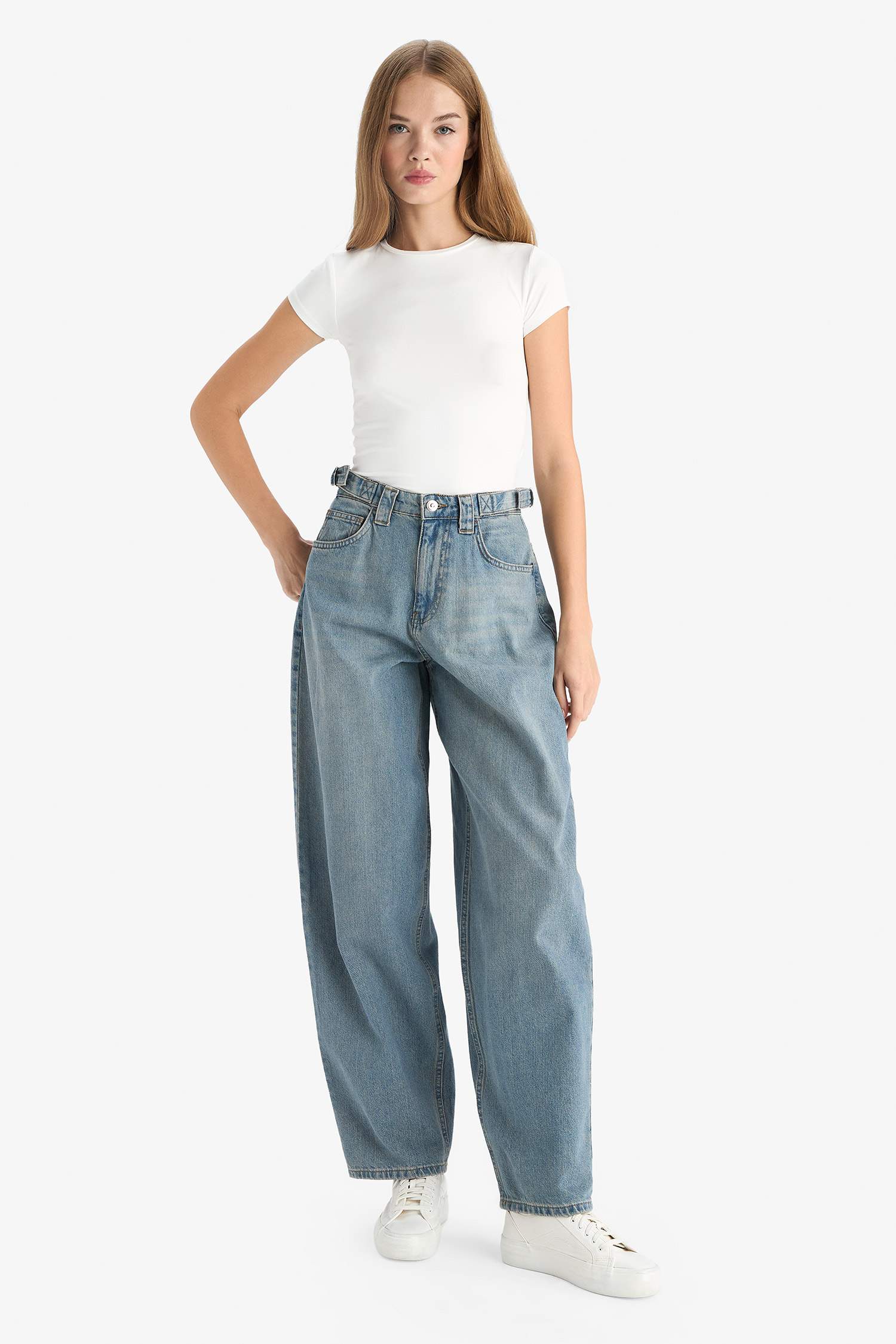 بنطرون جينز طويل بخصر عالي