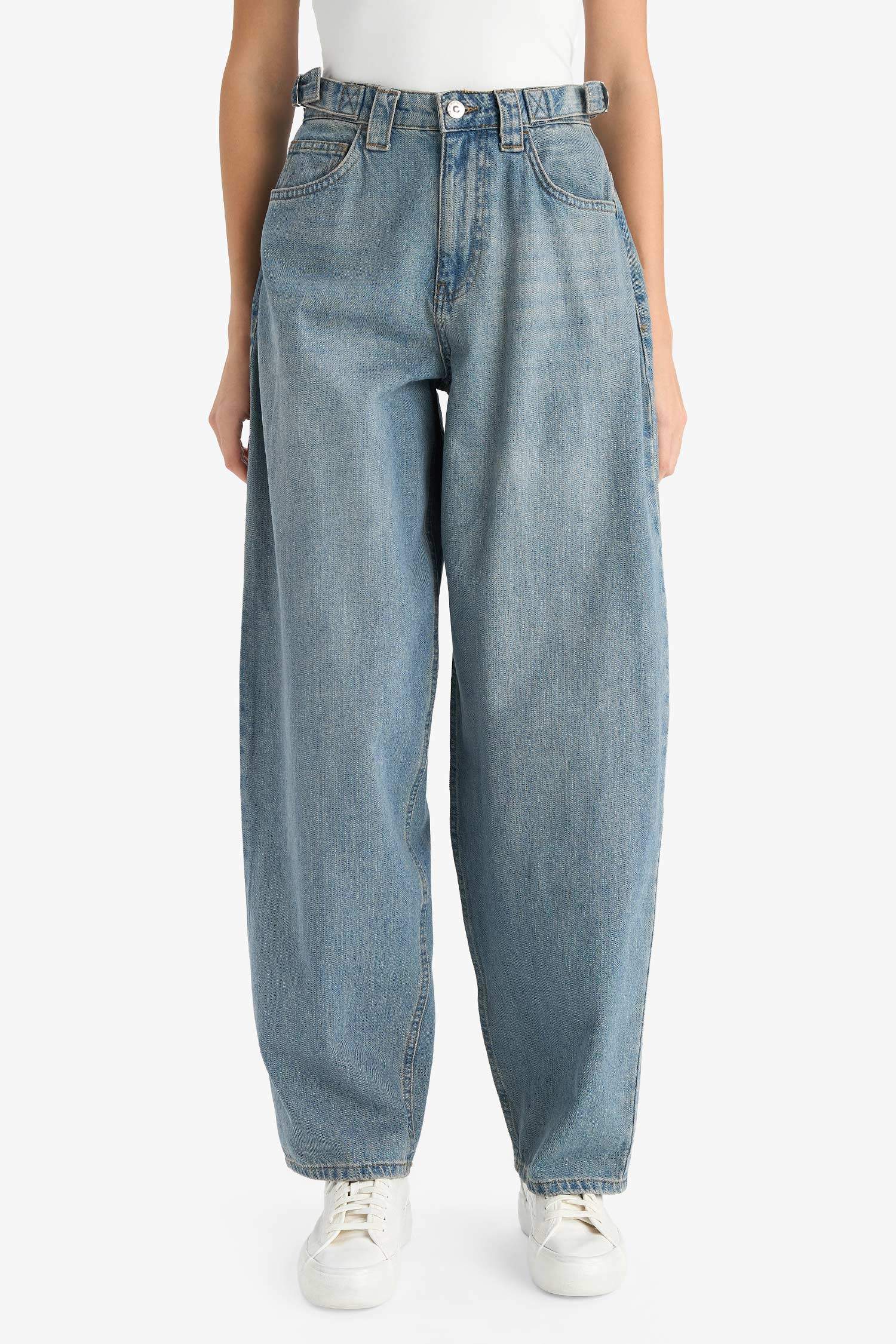 بنطرون جينز طويل بخصر عالي