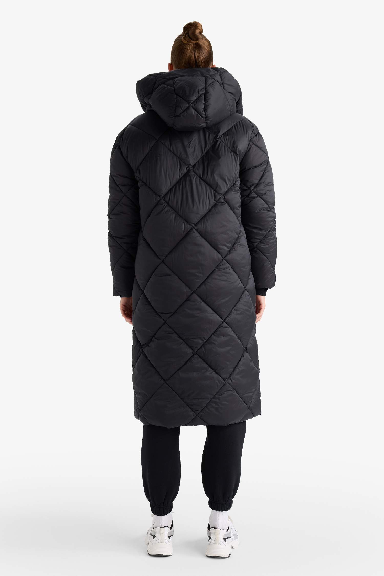 Куртка с капюшоном