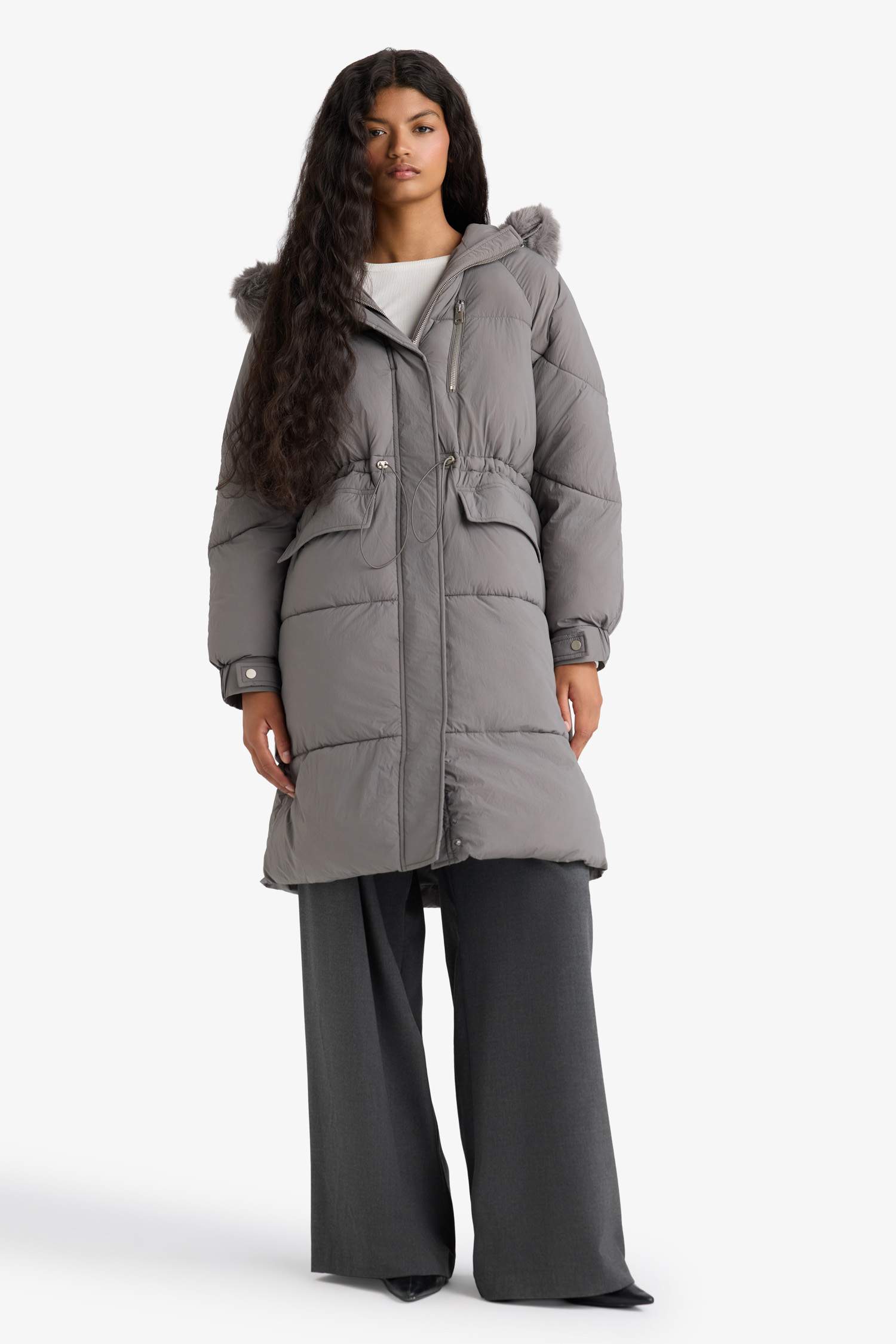 Su Geçirmez Regular Fit Kapüşonlu Fermuarlı Parka