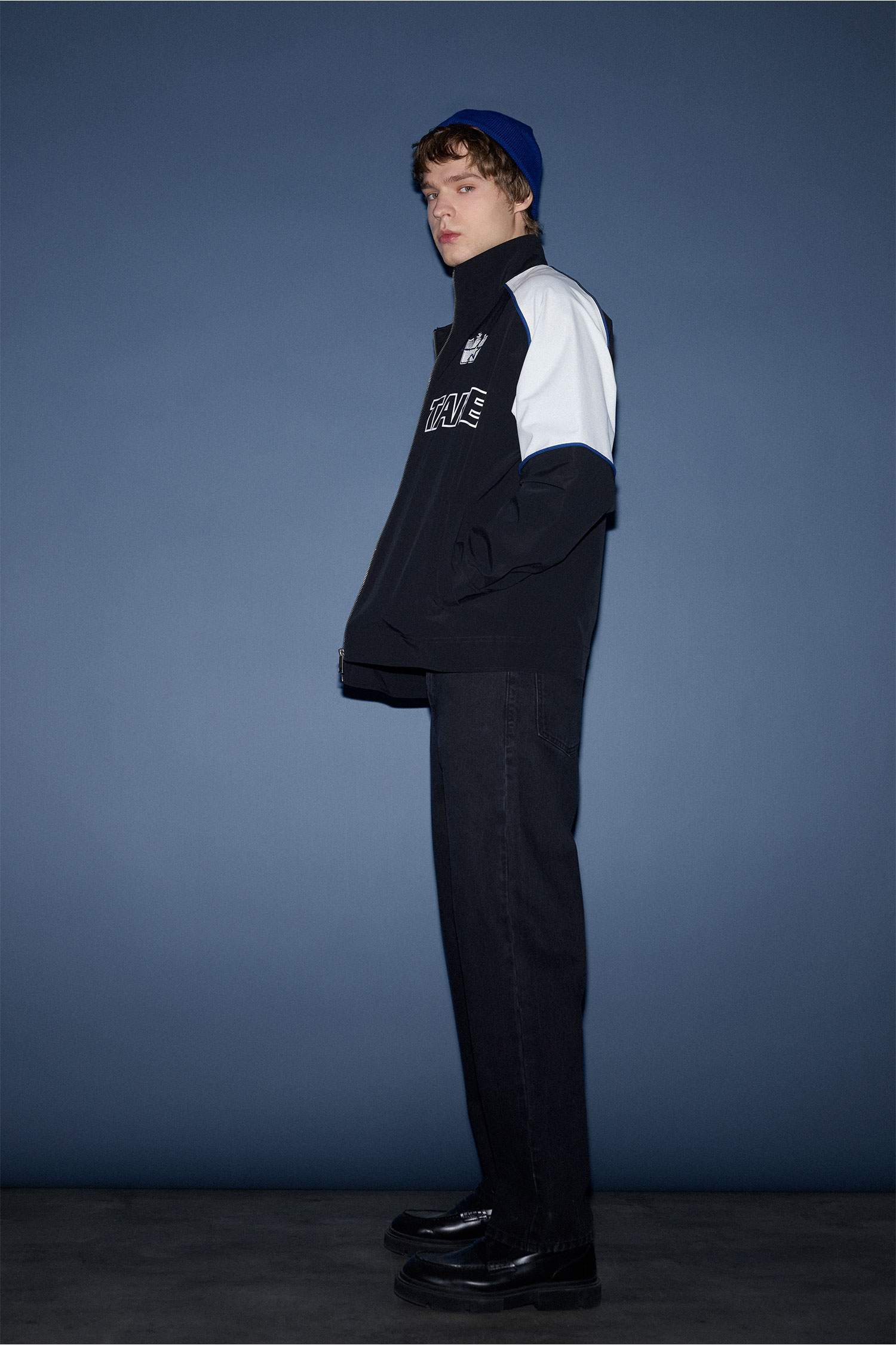 Baggy Fit Wide Leg Jeans