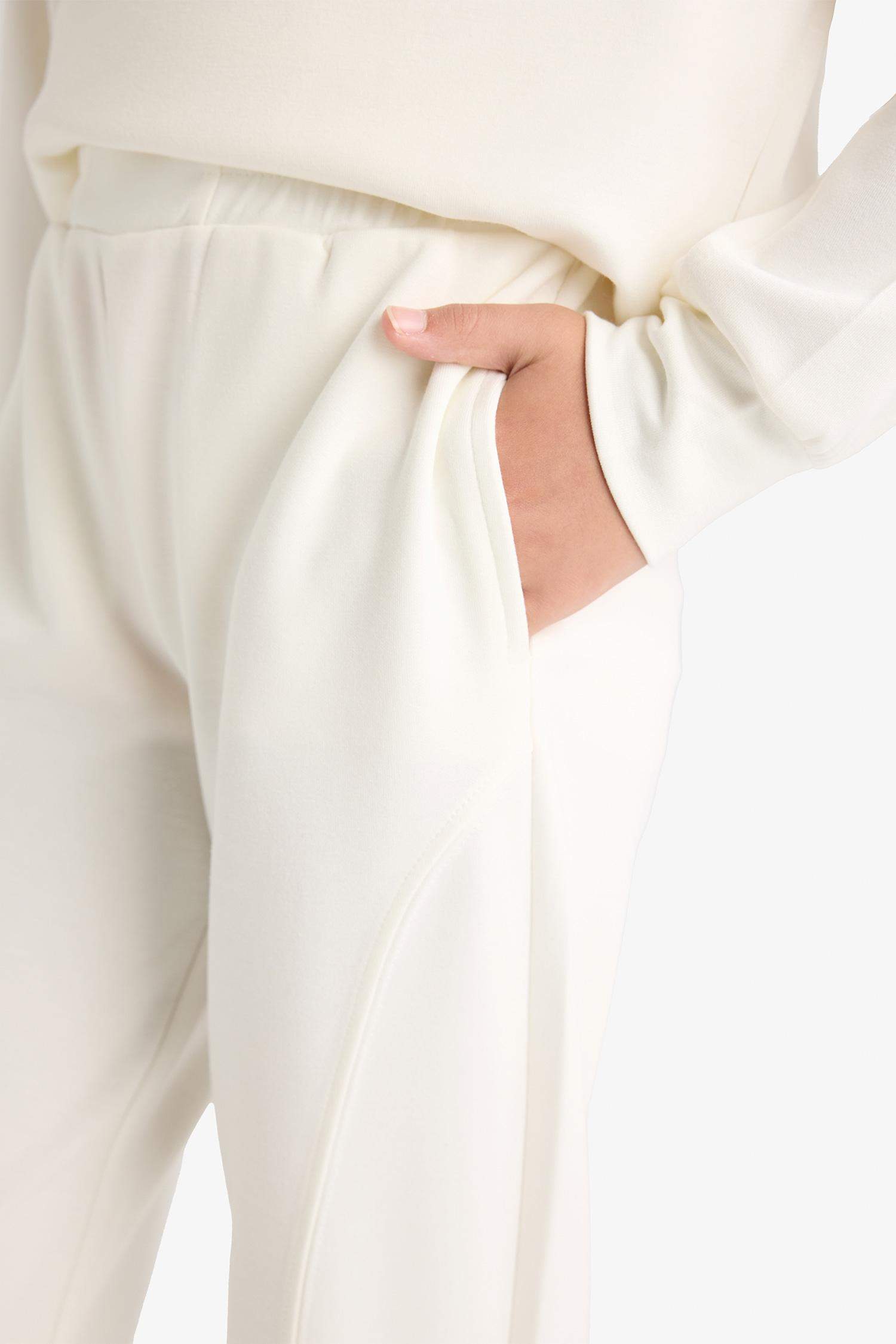 بنطلون سويت بانتس جوجر فيت بخصر مطاطي