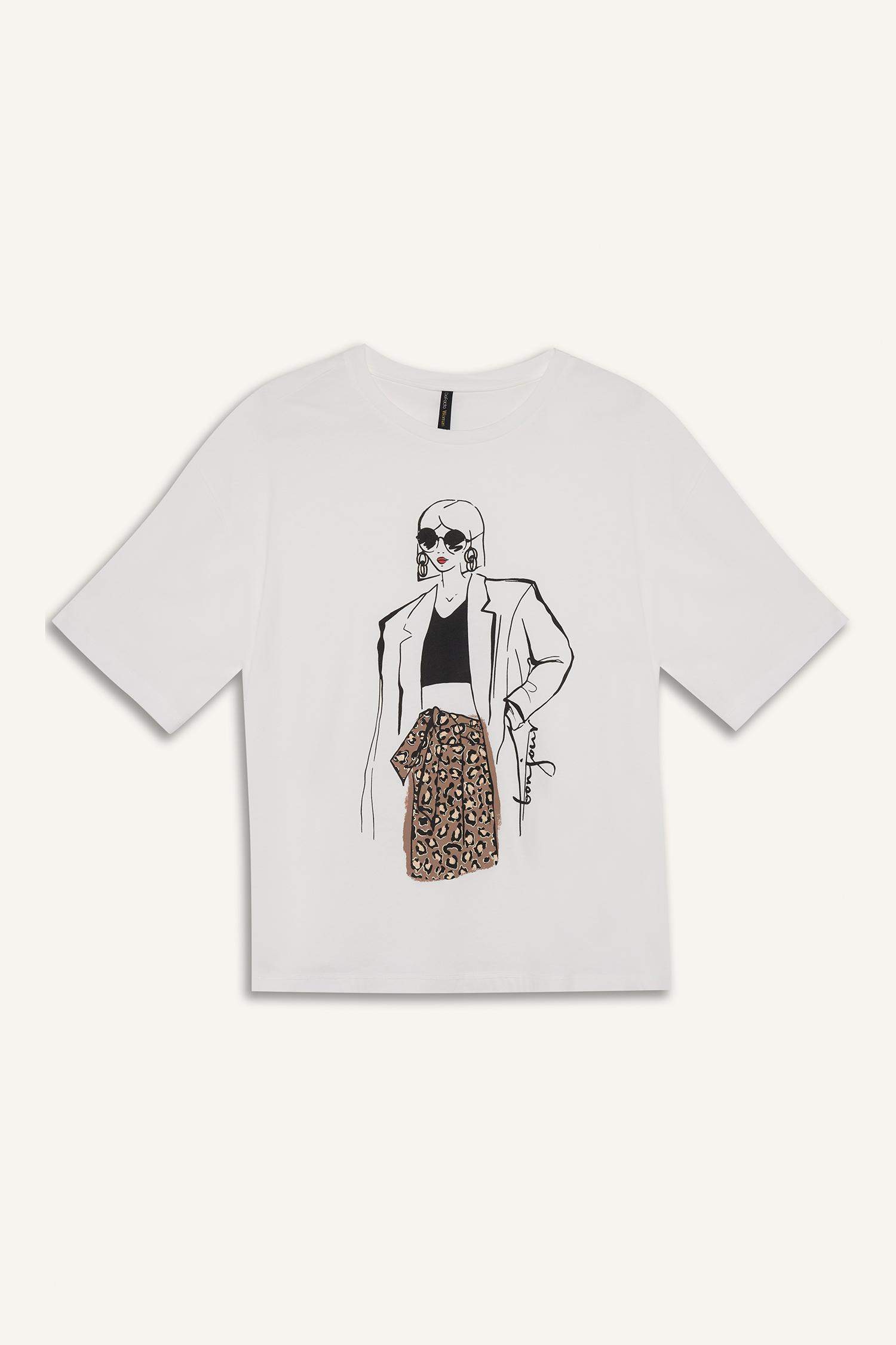 Relax Fit Crew Neck Girl Printed Cotton T-Shirt