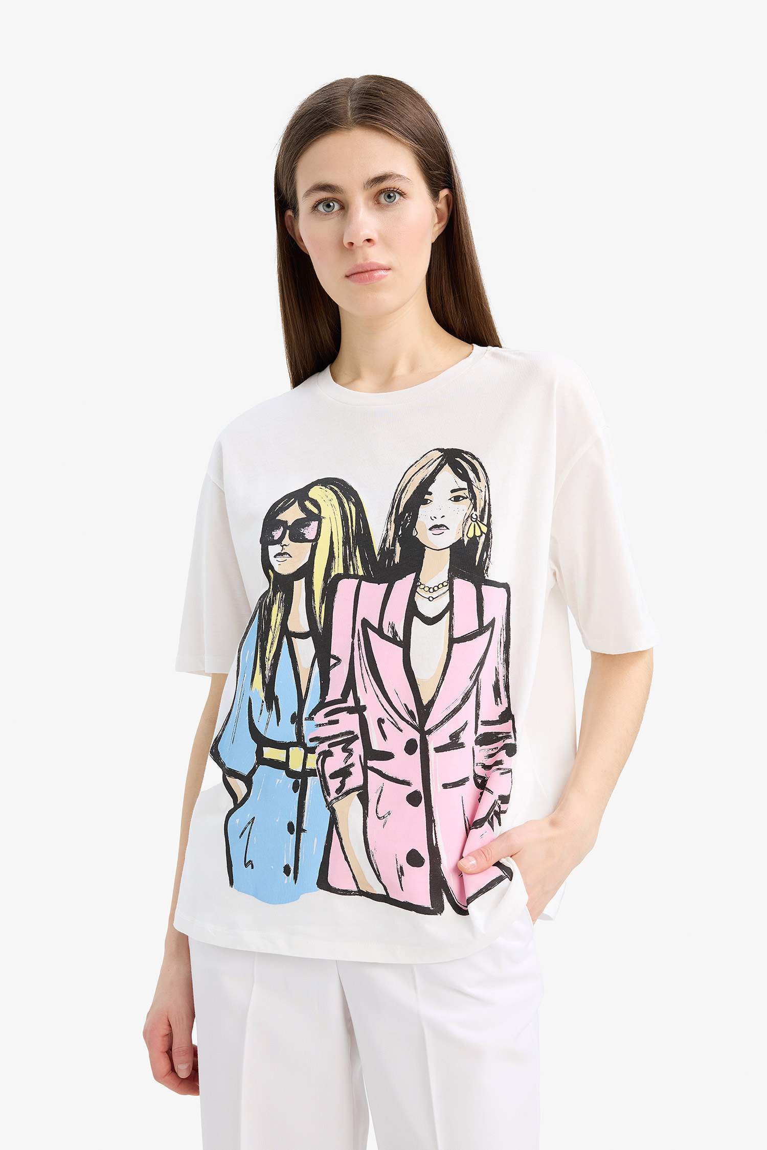 Relax Fit Crew Neck Girl Printed Cotton T-Shirt