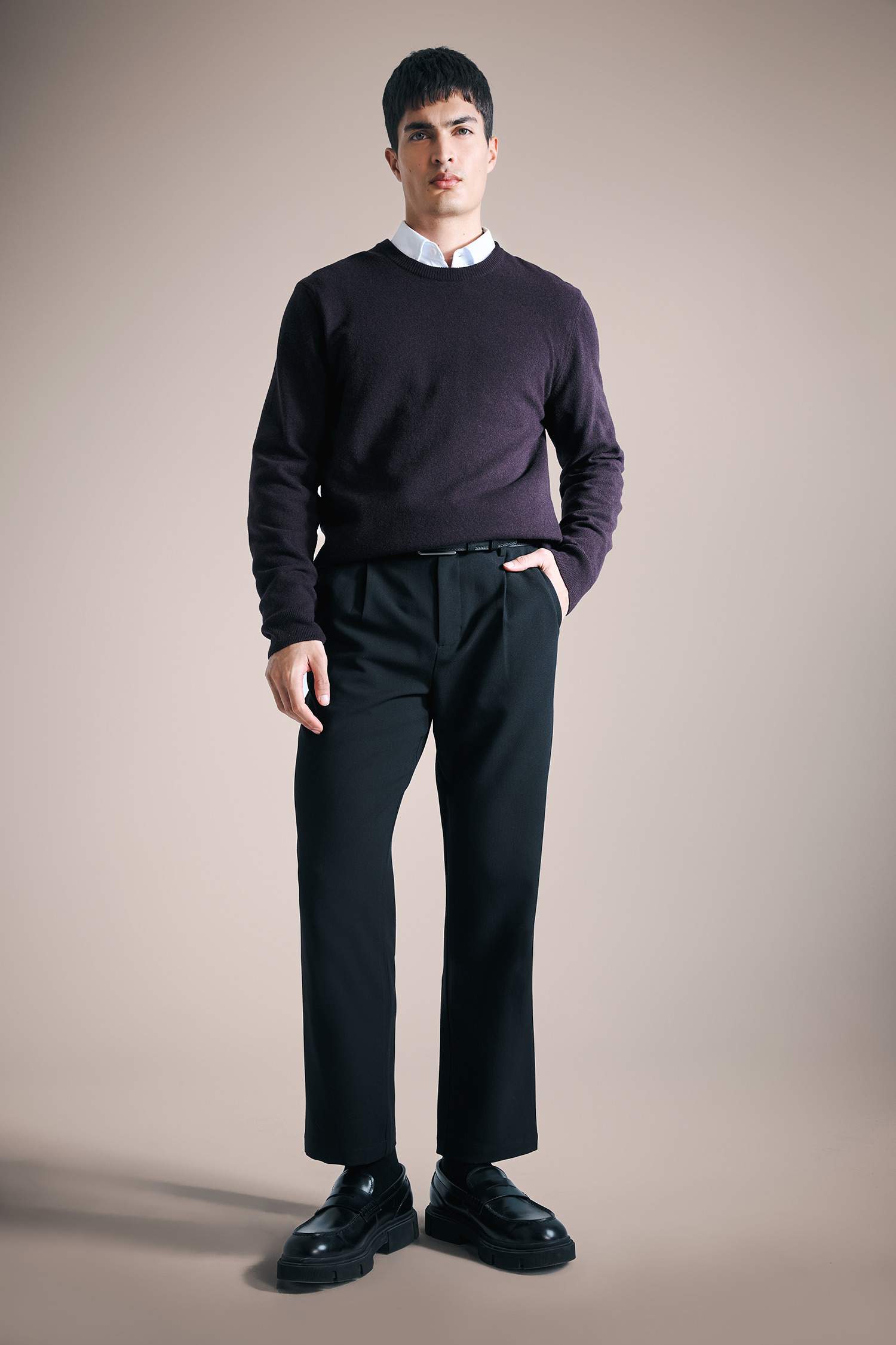 Standard Fit Crew Neck Knitwear Pullover