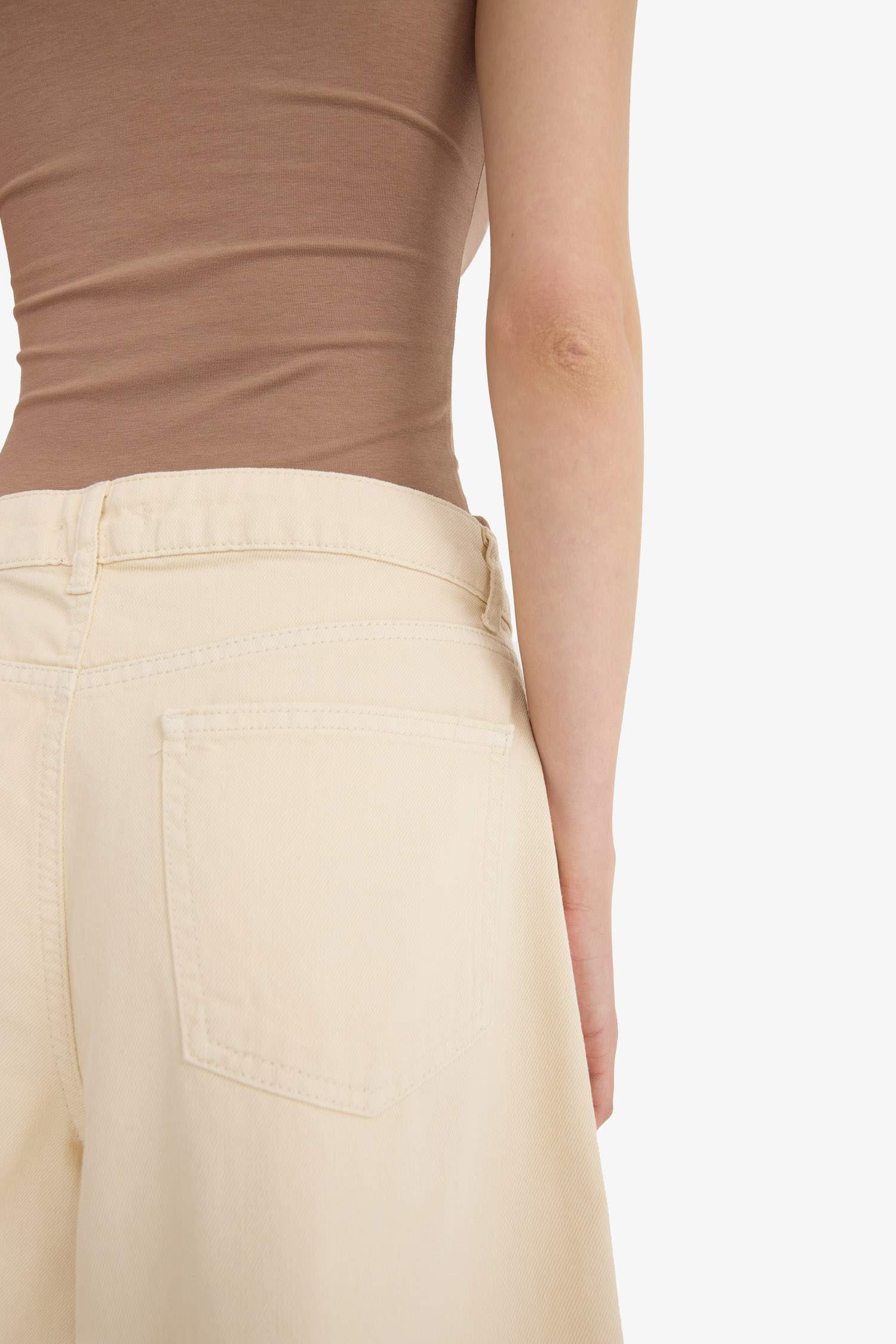 شورت برمودا جبردين قصير بخصر عادي