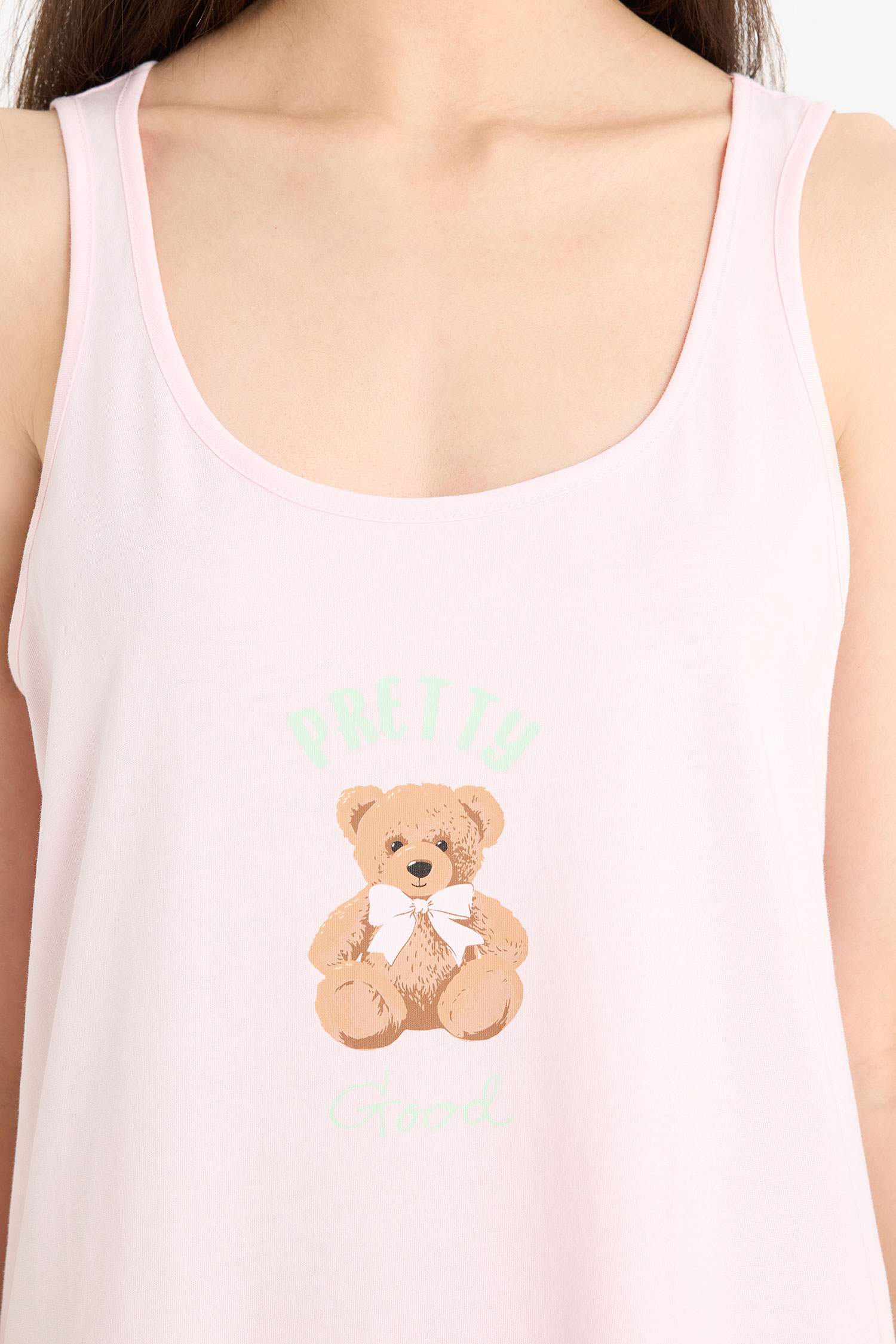 Regular Fit U Yaka Baskılı Askılı Gecelik-Fall in Love 