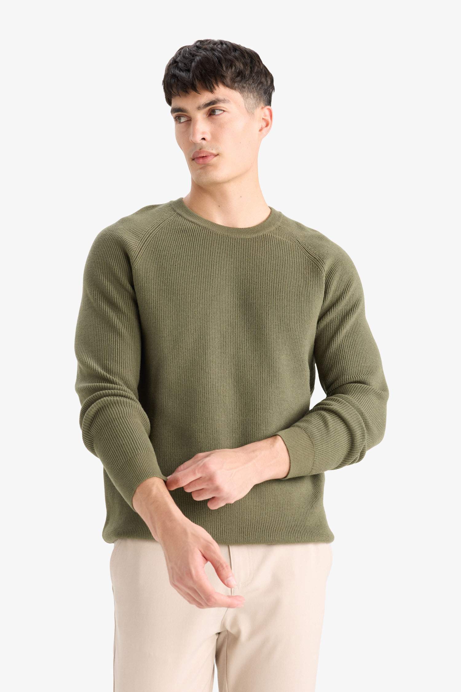 Standard Fit Crew Neck Knitwear Pullover
