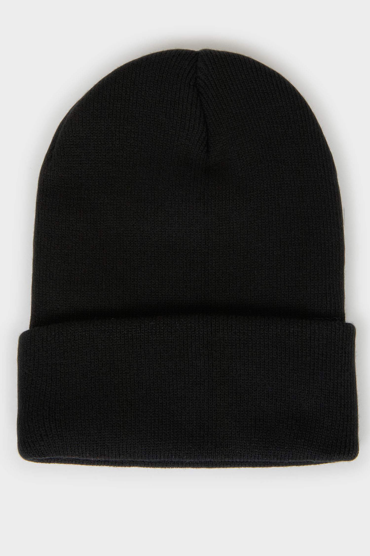 Kadın Dokuma Etiketli Bere