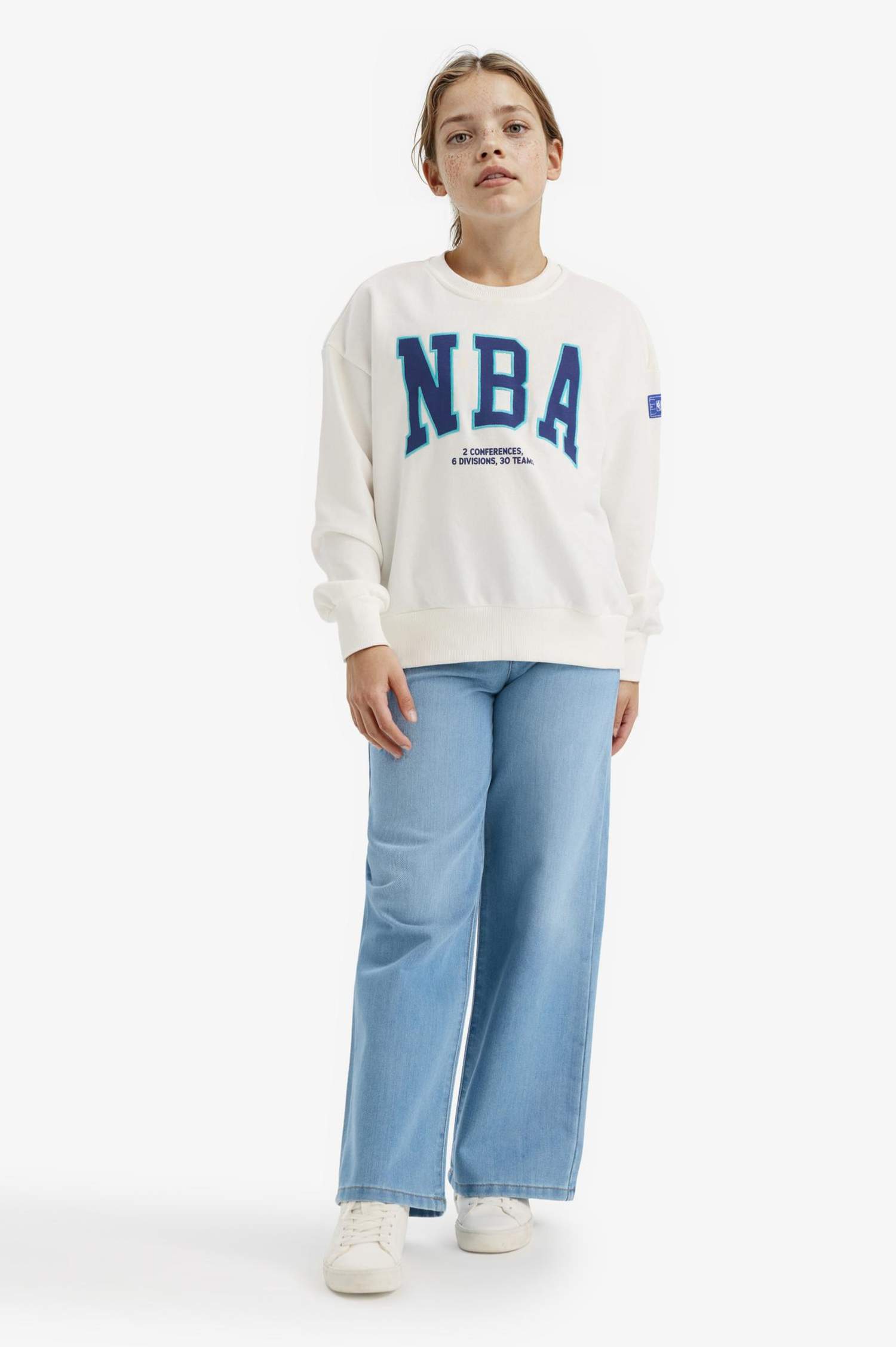Oversize Fit NBA Licensed Crew Neck Sweatshirt