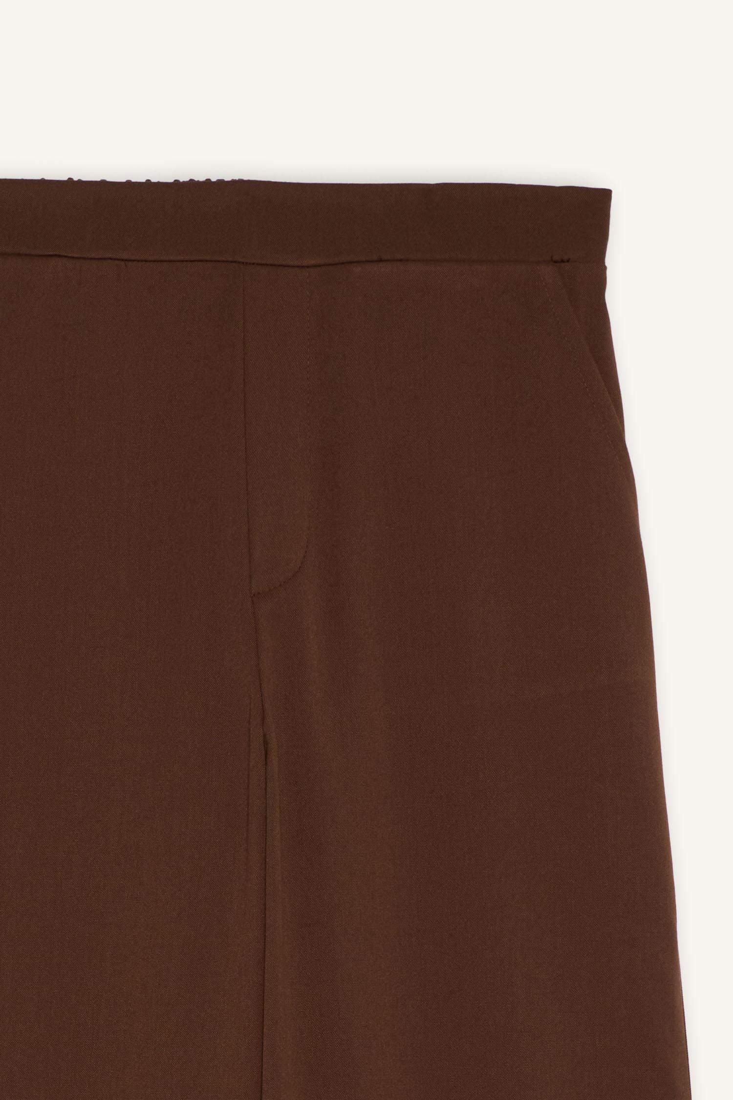 بنطلون وايد ليج برجل واسع