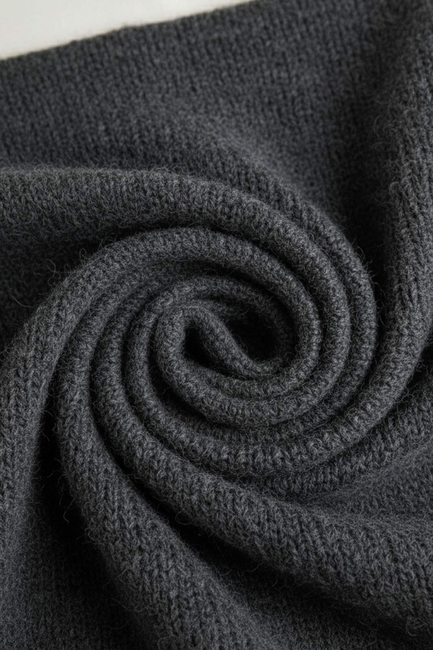 үлкен пішім дөңгелек жаға Пулловер