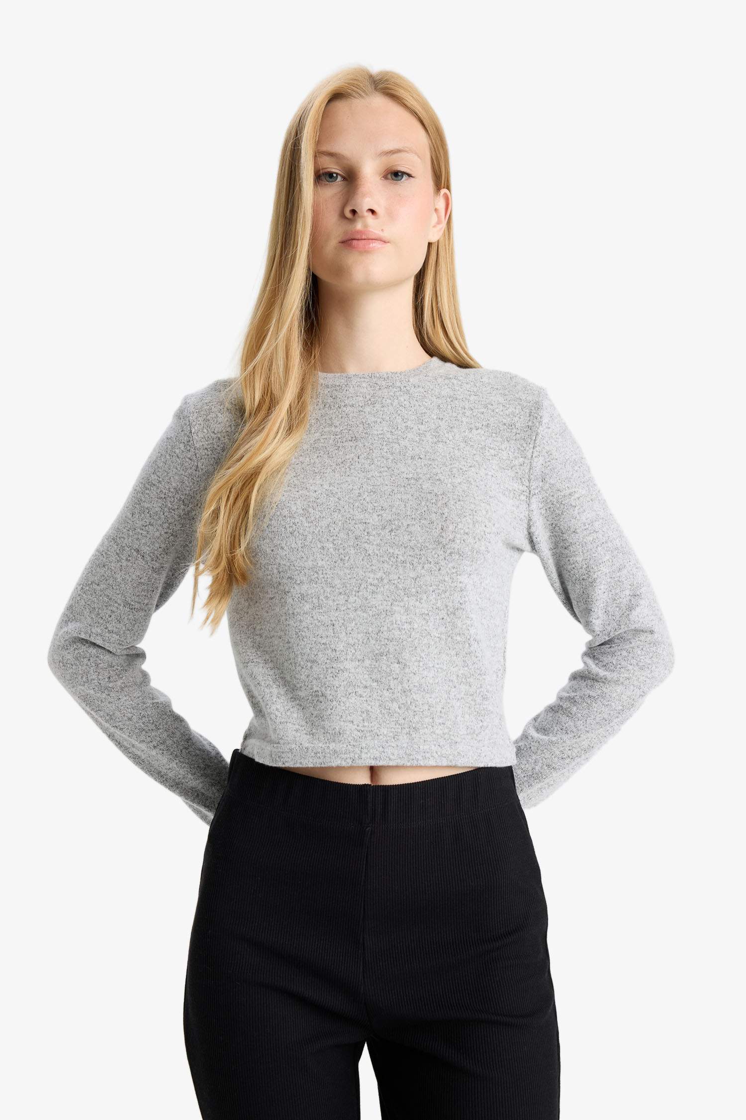 Slim Fit Long Sleeve Crew Neck T-shirt